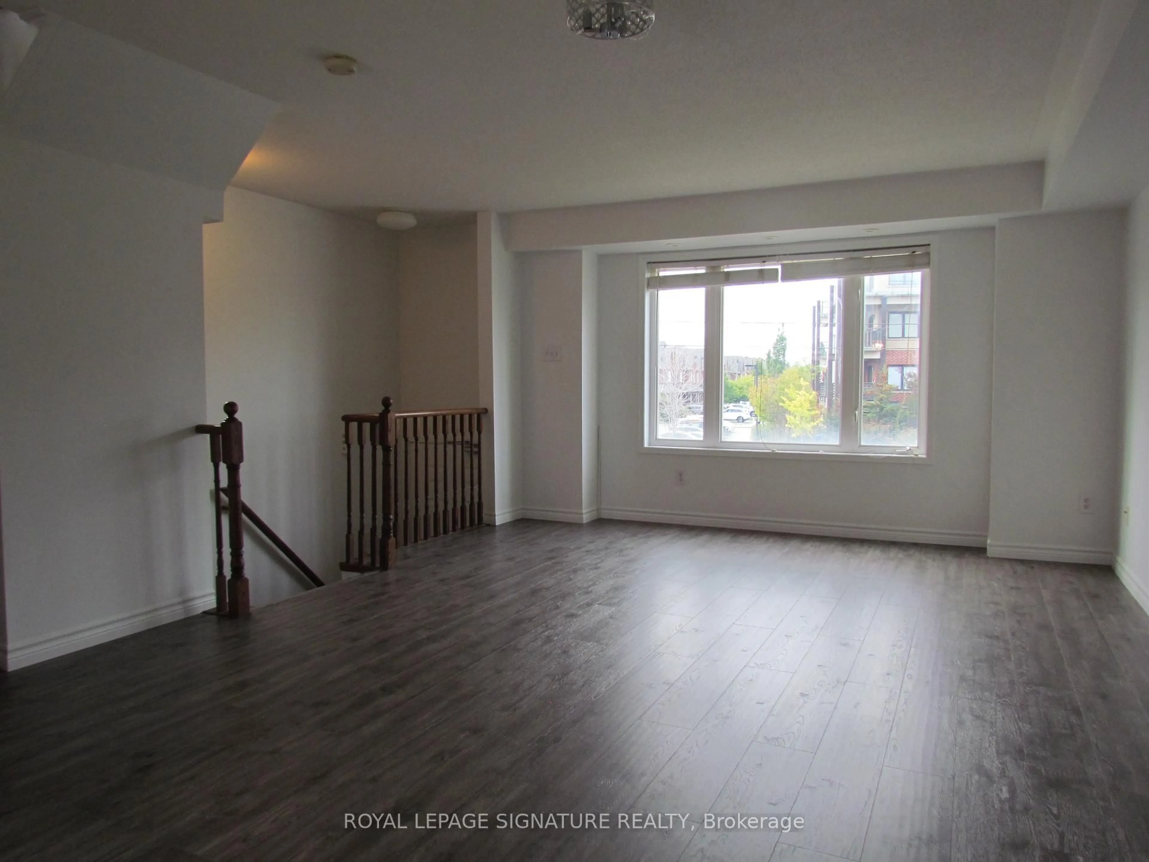 A pic of a room for 3056 Eglinton Ave #69, Mississauga Ontario L5M 8E4