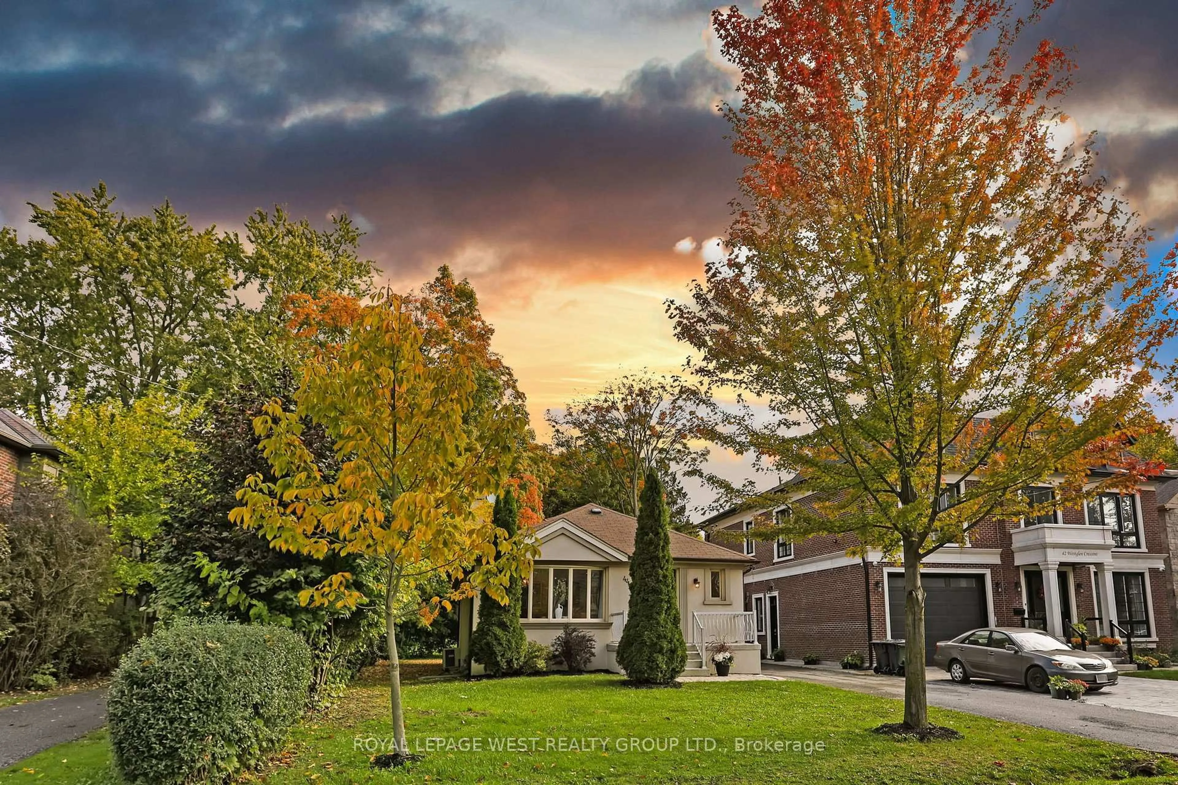 A pic from outside/outdoor area/front of a property/back of a property/a pic from drone, forest/trees view for 44 Westglen Cres, Toronto Ontario M9B 4R1