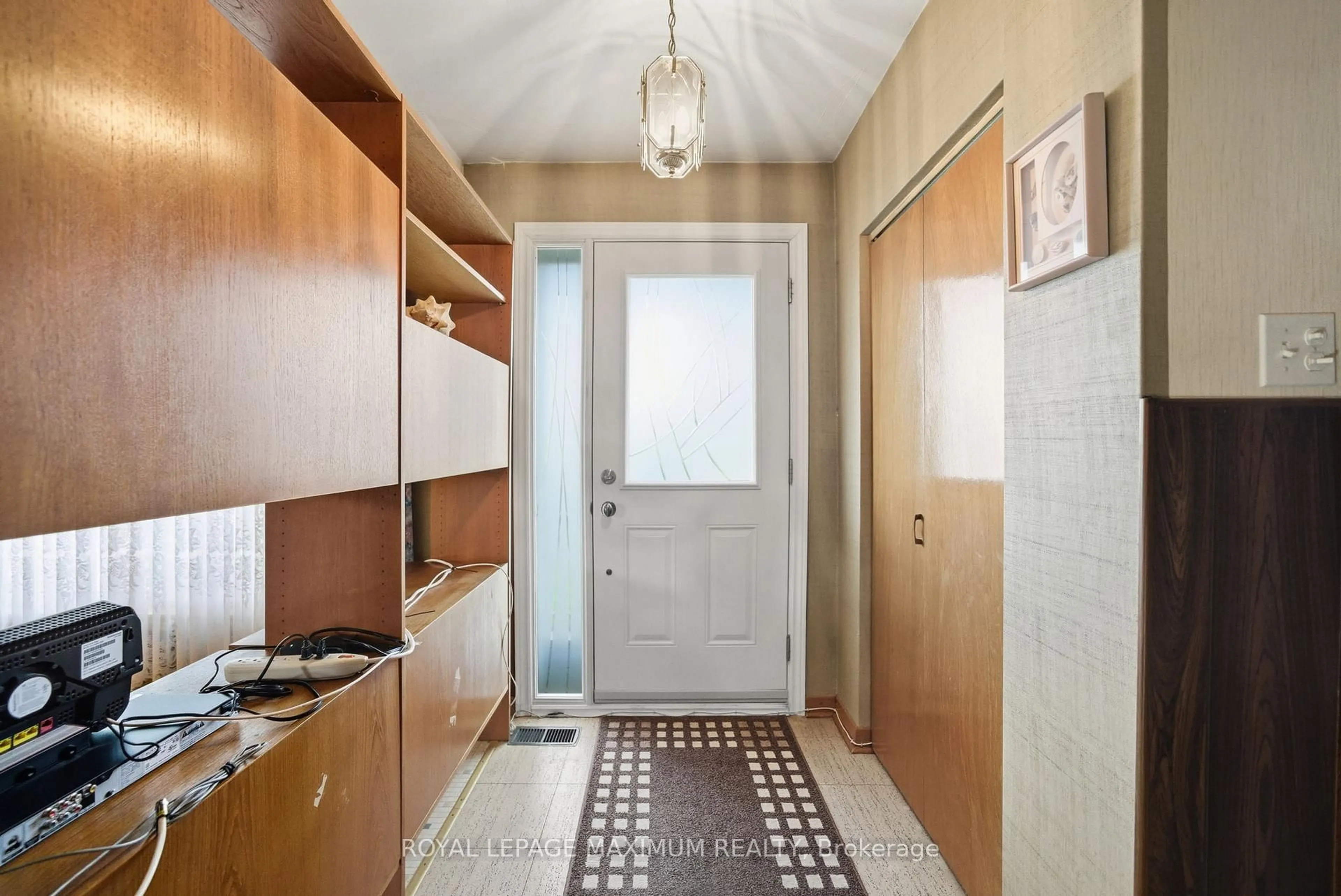 Unknown for 1 Riverton Dr, Toronto Ontario M9L 2N8