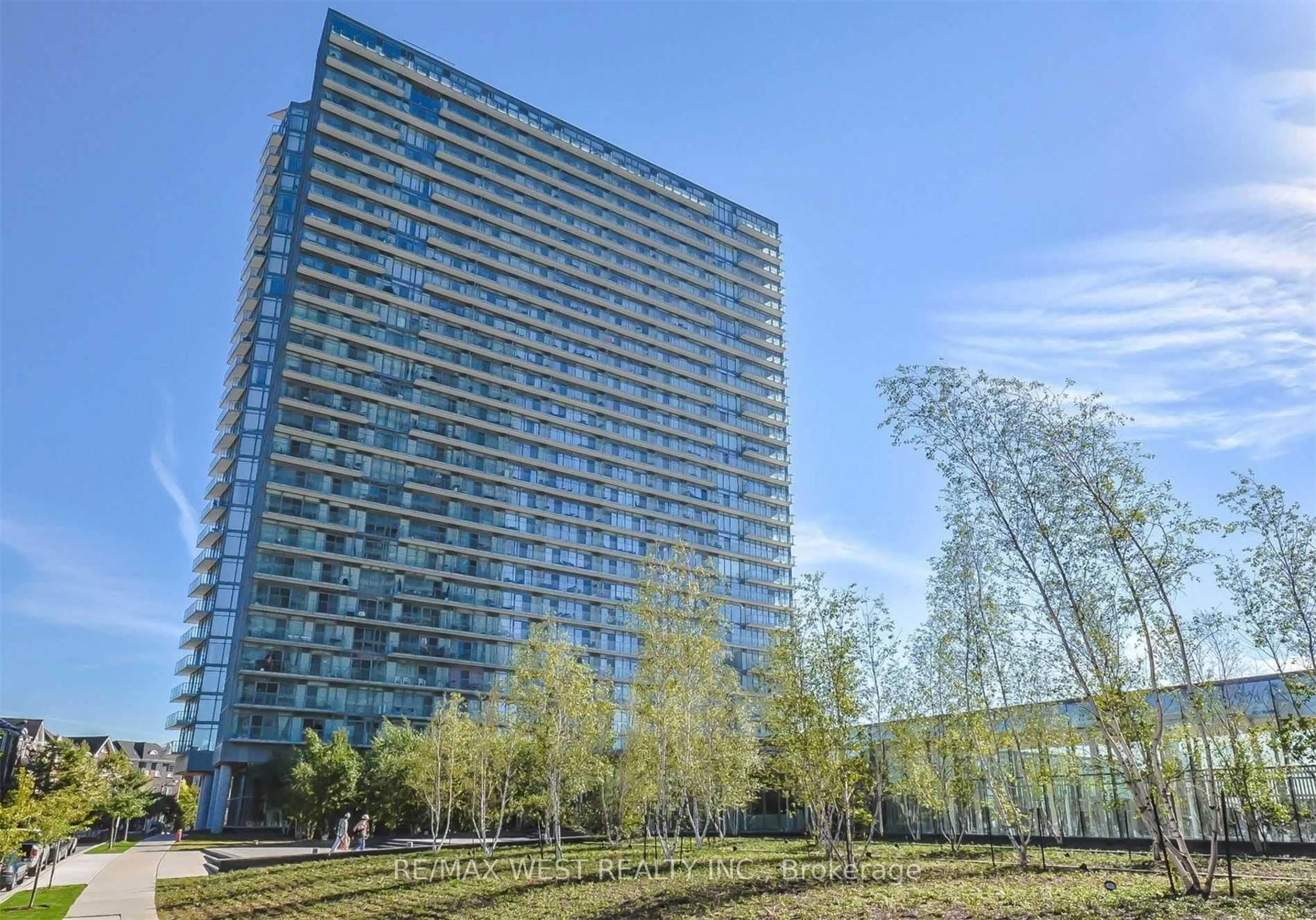 Unknown for 103 The Queensway #813, Toronto Ontario M6S 5B7
