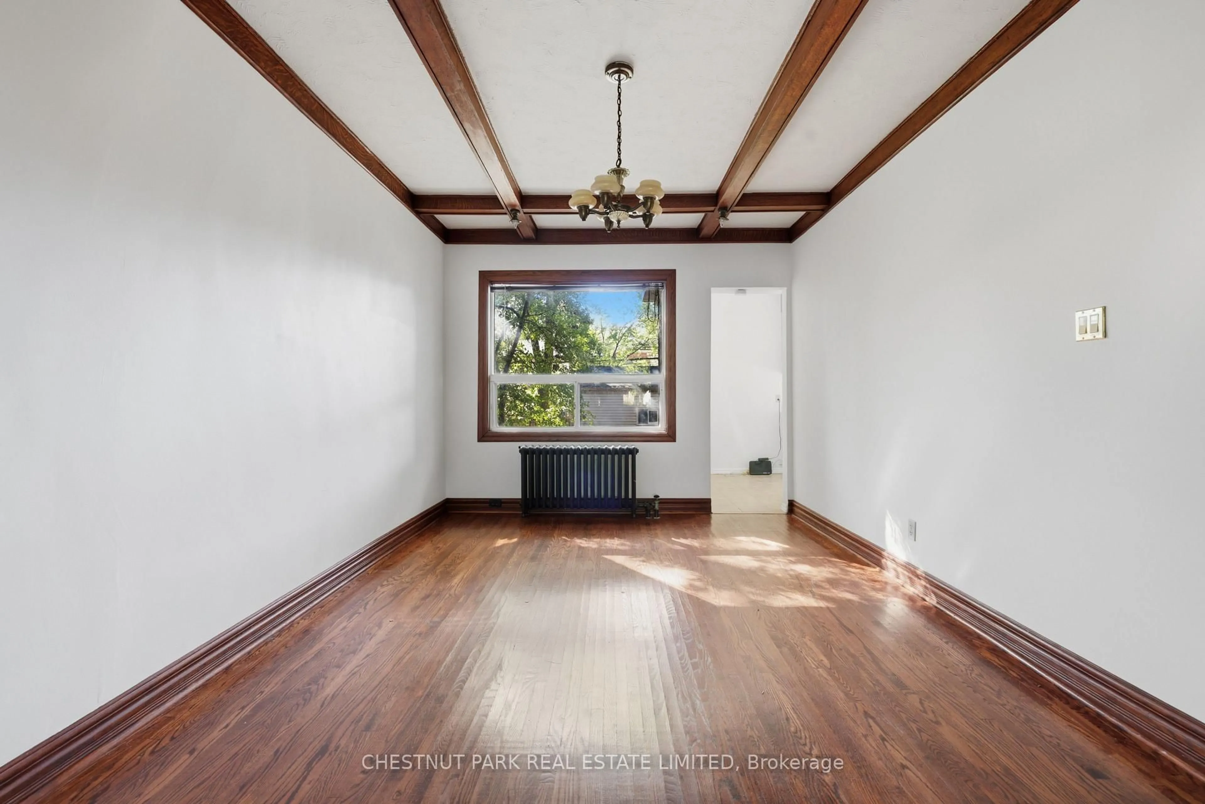 A pic of a room for 6 Highview Cres, Toronto Ontario M6H 2Y2