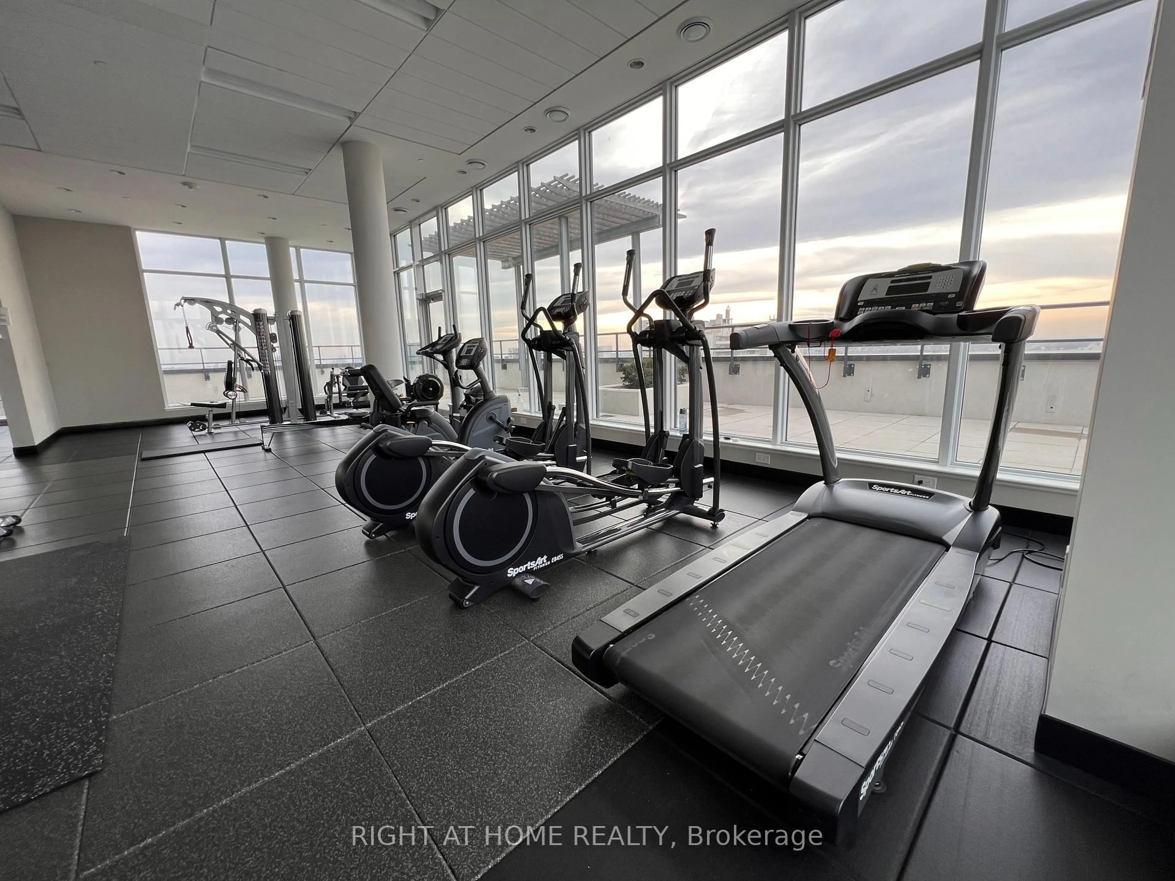 Gym or fitness room for 2800 Keele St #319, Toronto Ontario M3M 0B8