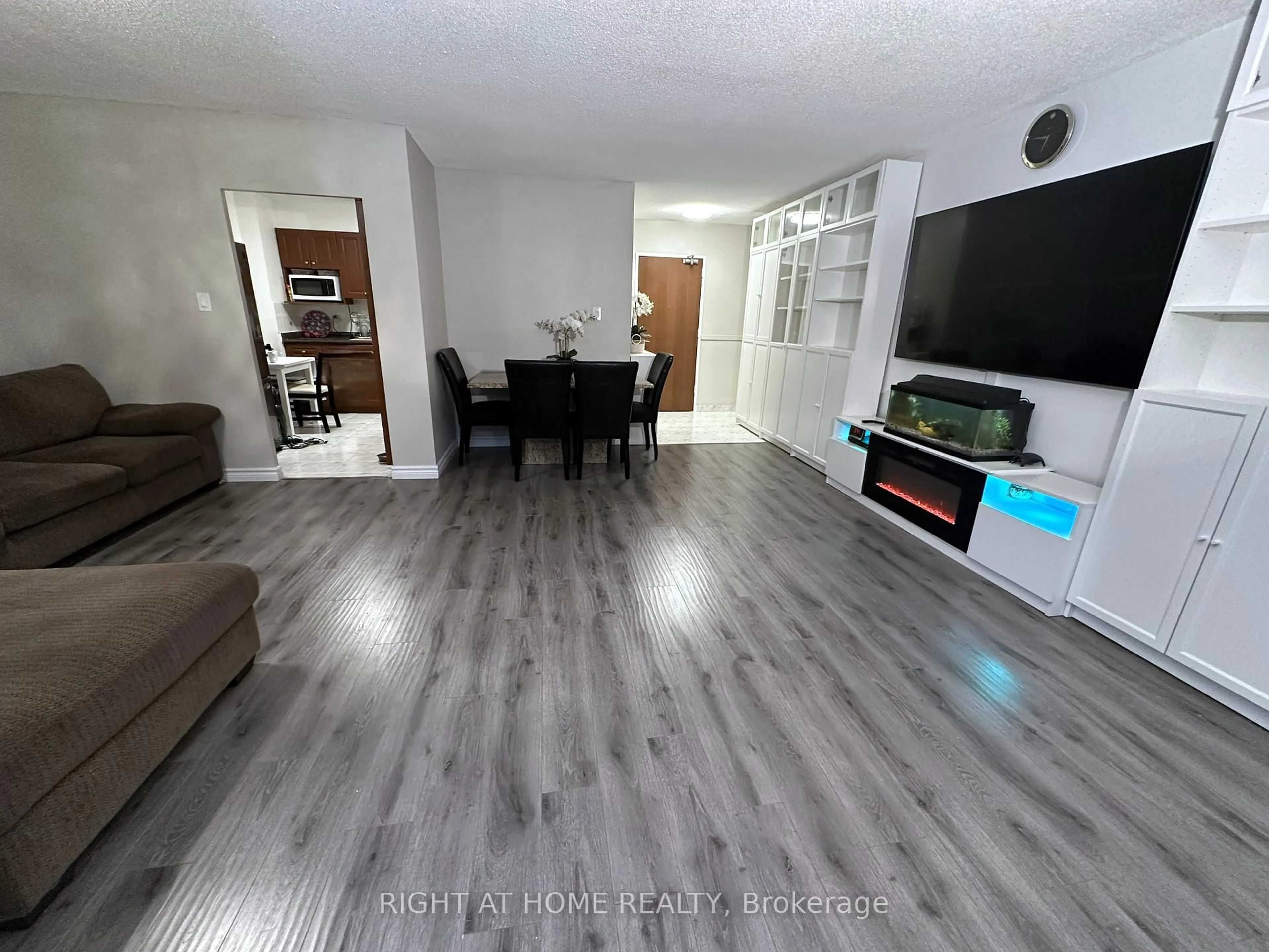 A pic of a room for 714 The West Mall #1902, Toronto Ontario M9C 4X1