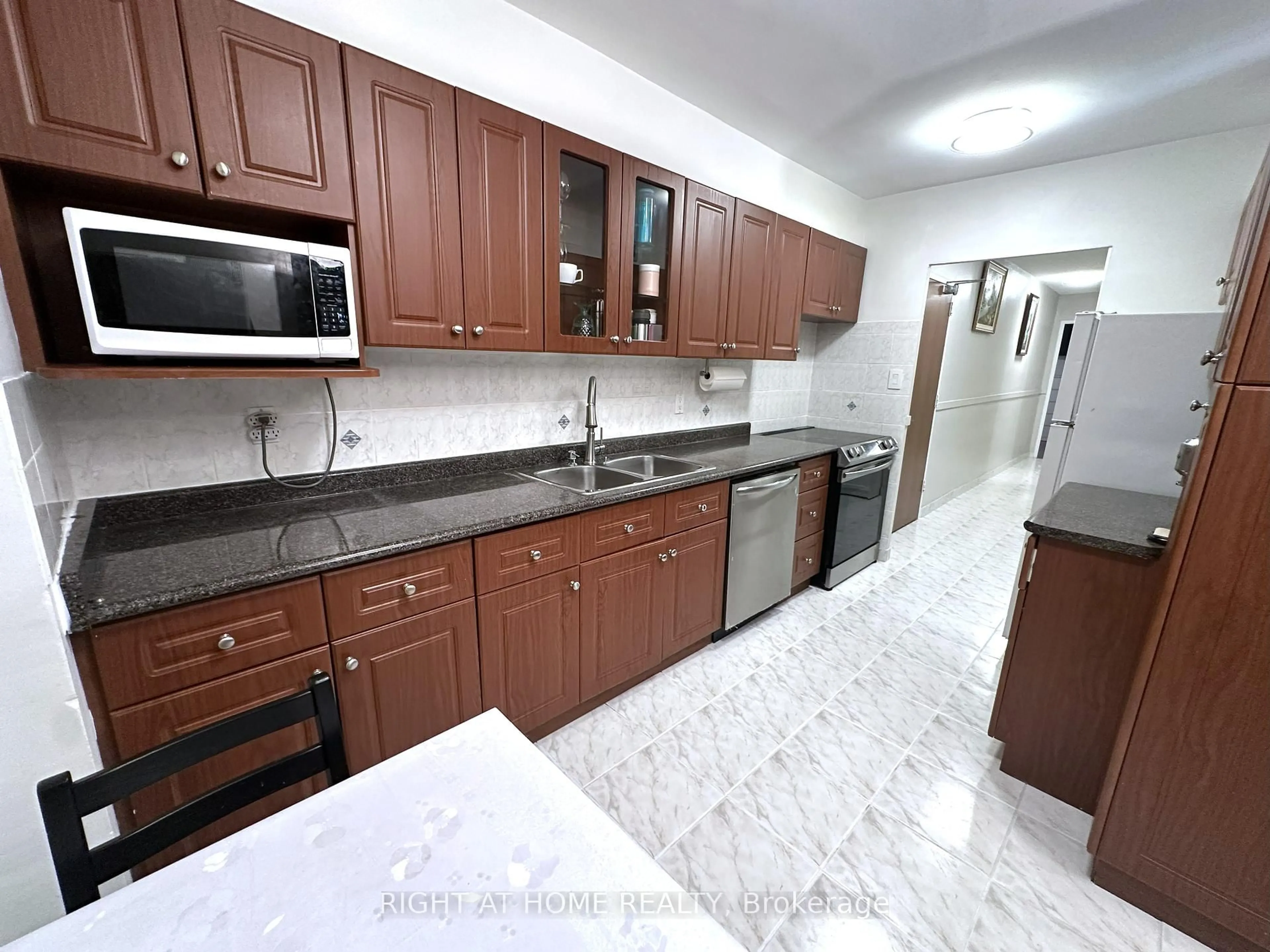 Standard kitchen, ceramic/tile floor for 714 The West Mall #1902, Toronto Ontario M9C 4X1