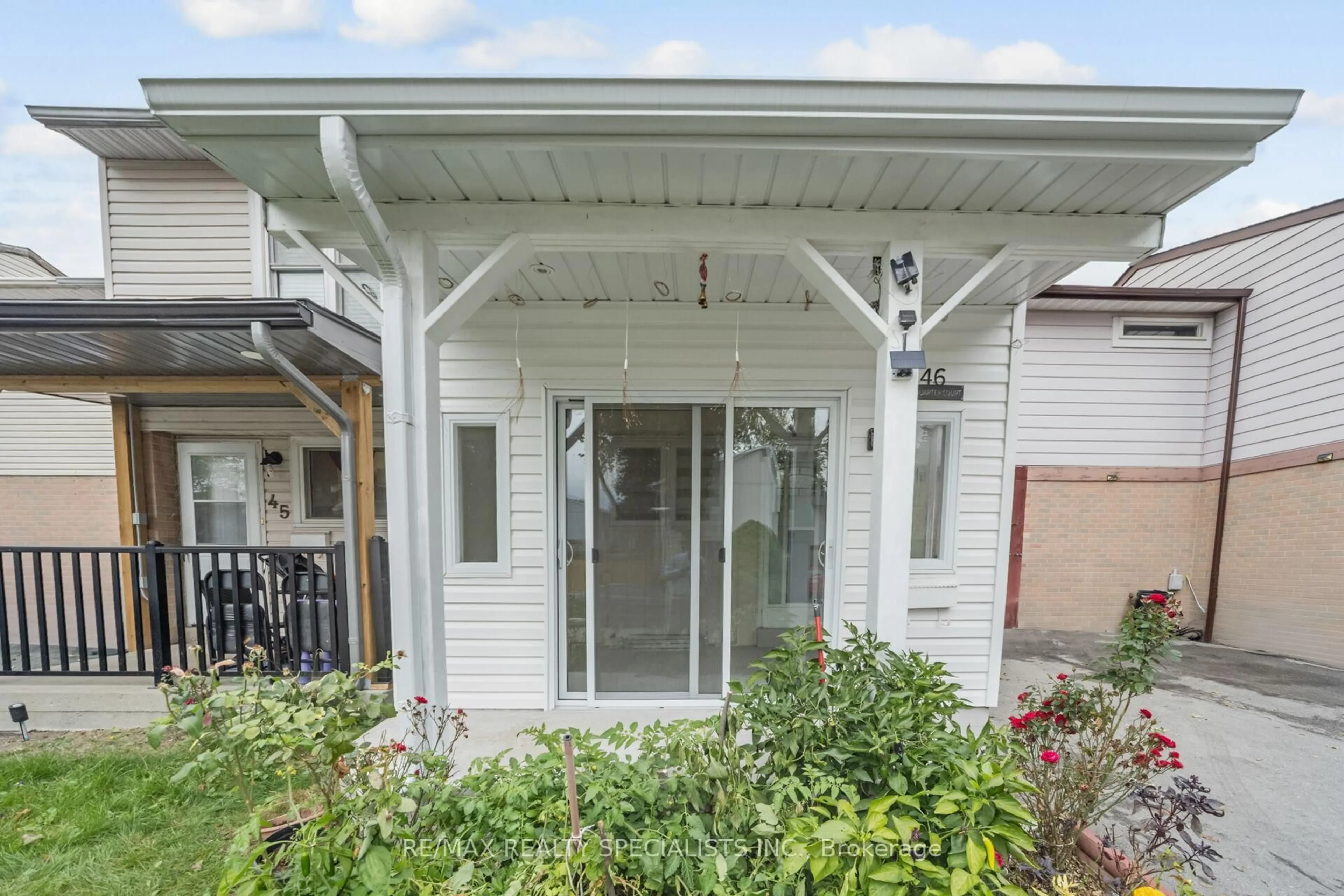 Unknown for 46 Hindquarter Crt, Brampton Ontario L6S 2C4