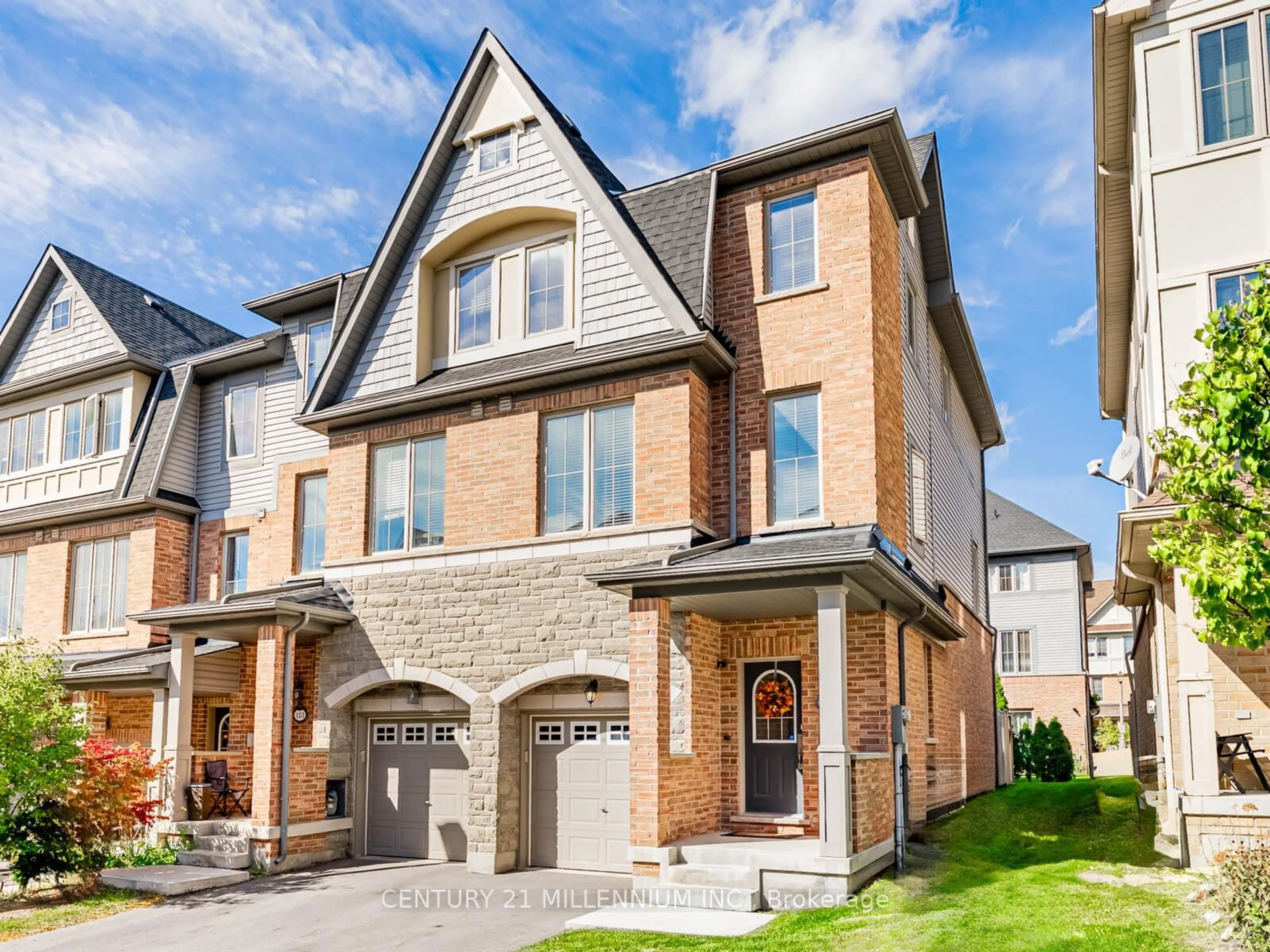 Home with brick exterior material, street for 111 Cedar Lake Cres, Brampton Ontario L6Y 0R1