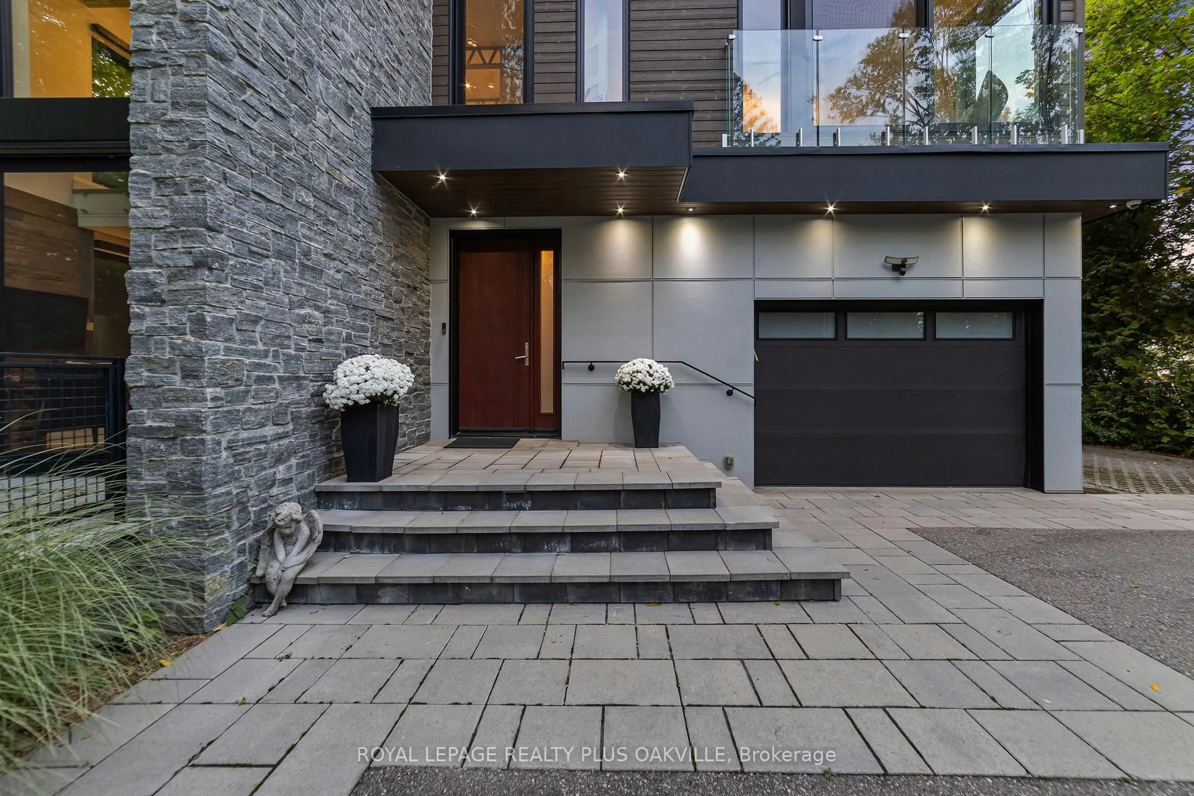 Home with brick exterior material, street for 1207 Stirling Dr, Oakville Ontario L6L 1E5