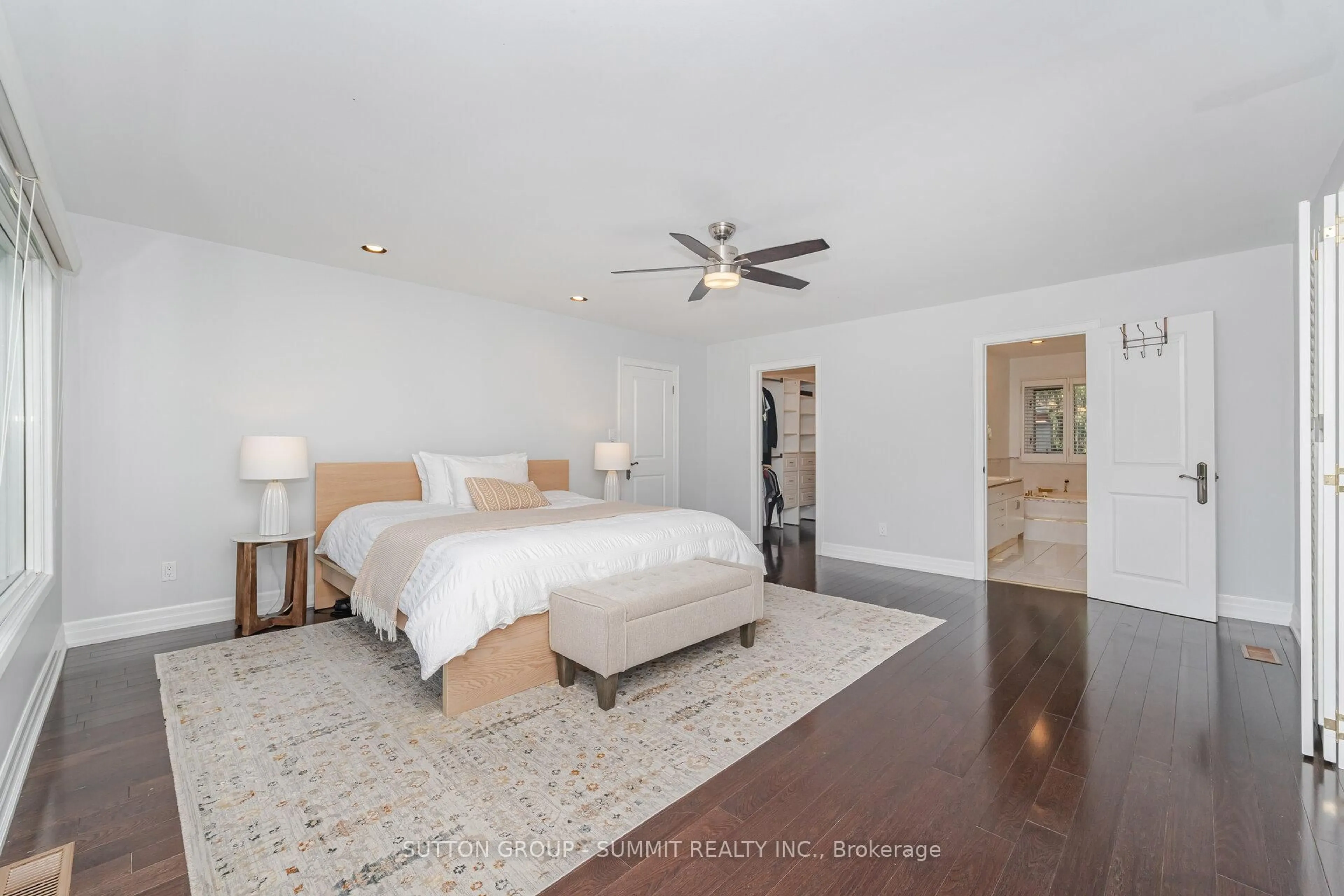 A pic of a room for 1175 Kane Rd, Mississauga Ontario L5H 2M2