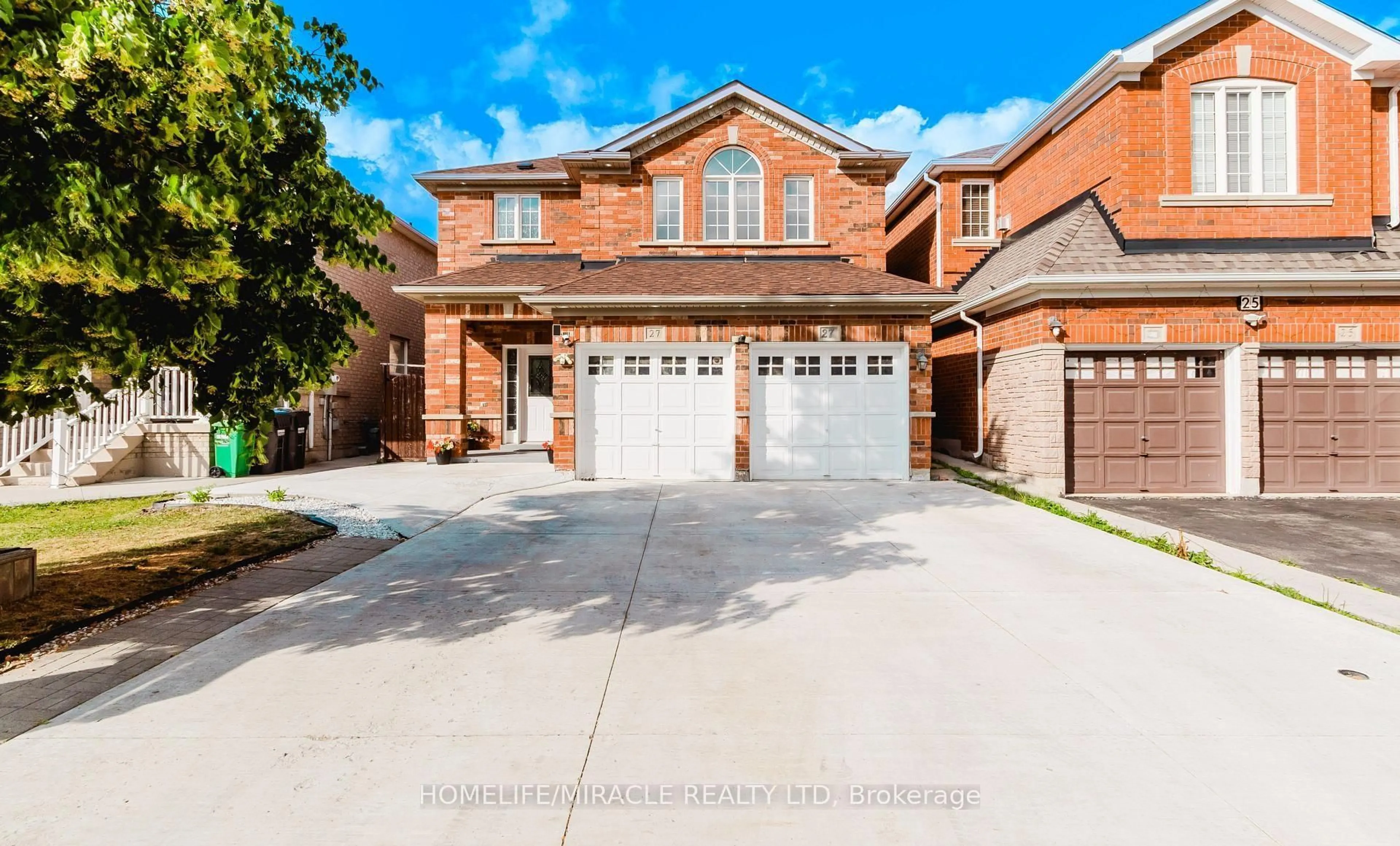 Home with brick exterior material, street for 27 Silver Egret Rd, Brampton Ontario L7A 3P6