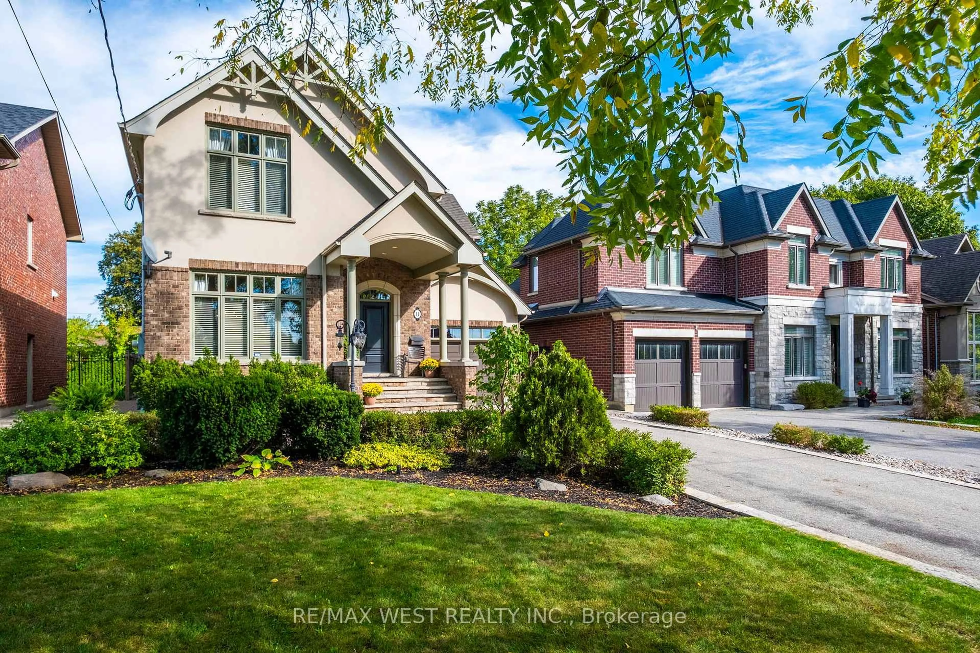 Home with brick exterior material, street for 11 Tremont Rd, Toronto Ontario M9B 3X3