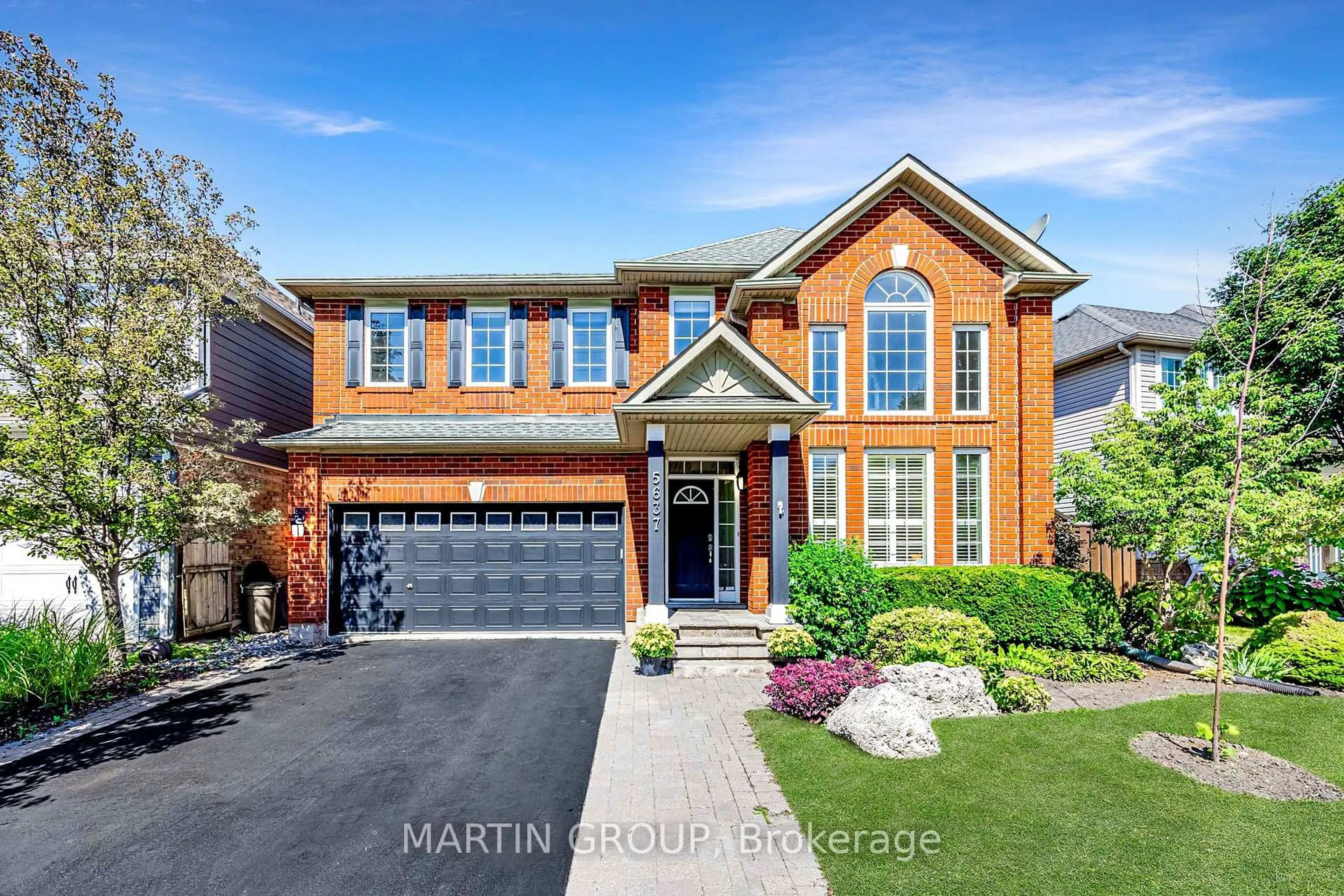 Home with brick exterior material, street for 5637 Roseville Crt, Burlington Ontario L7L 6V3