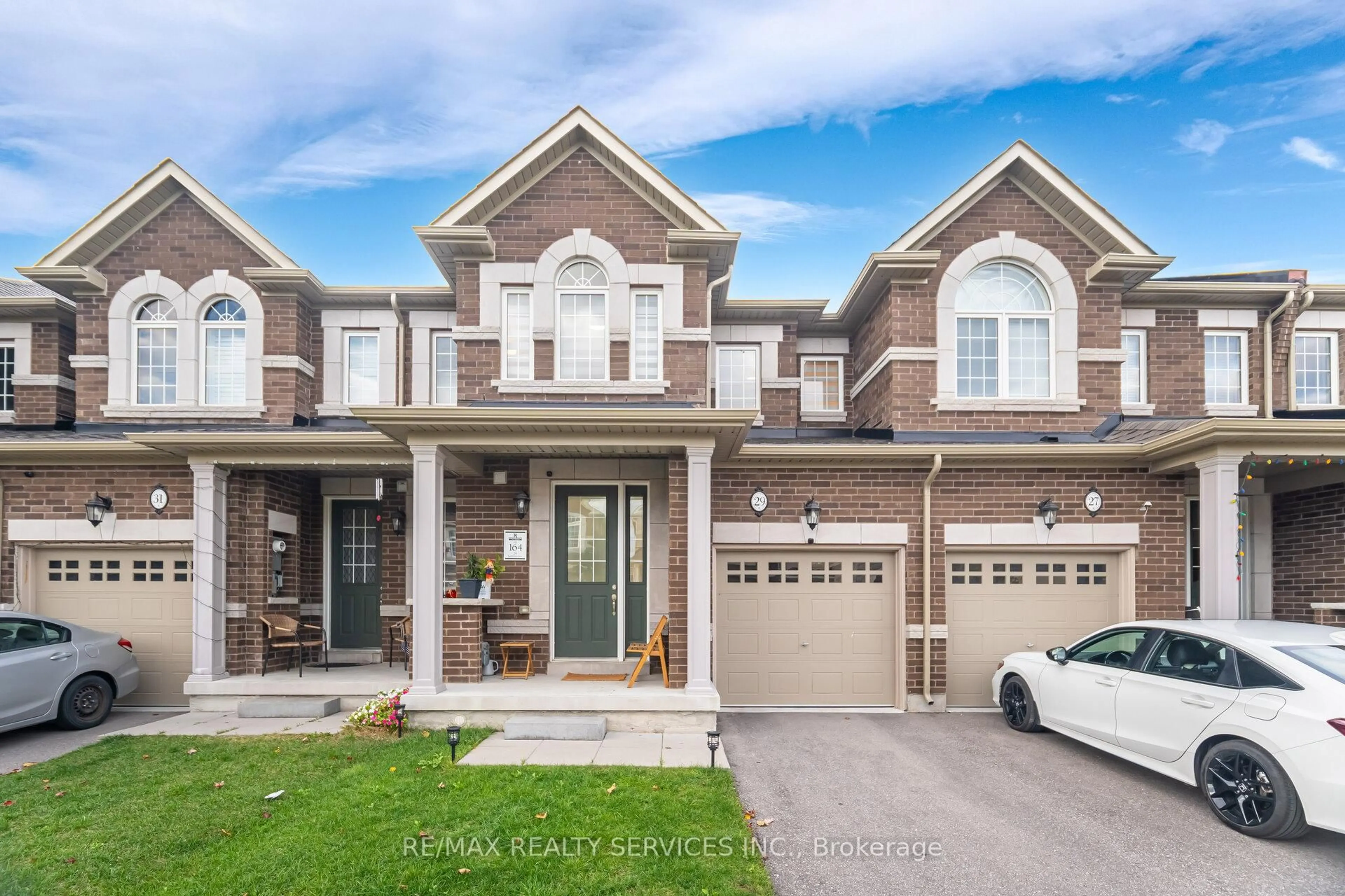Home with brick exterior material, street for 29 Benhurst Cres, Brampton Ontario L7A 5A2