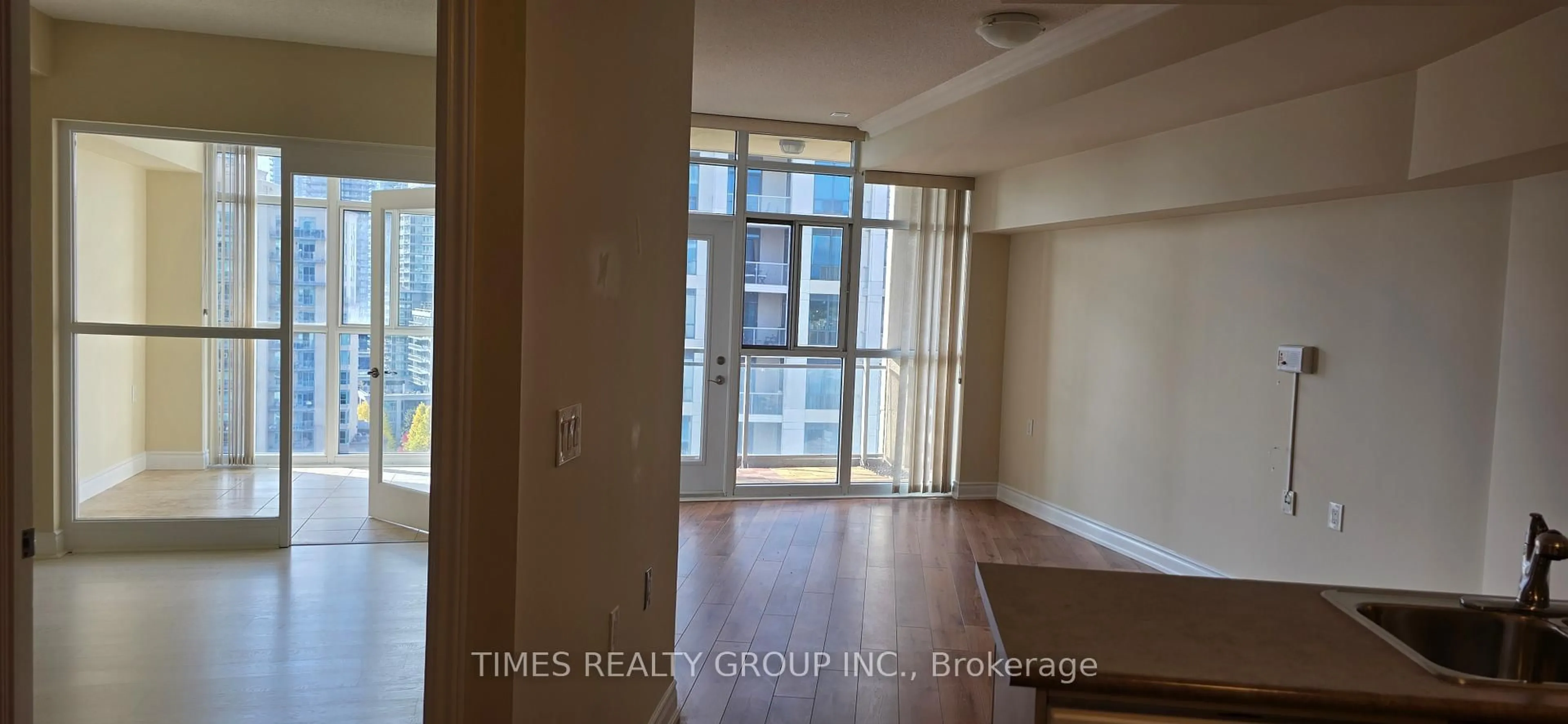 A pic of a room for 3 Marine Parade Dr #1705, Toronto Ontario M8V 3Z5
