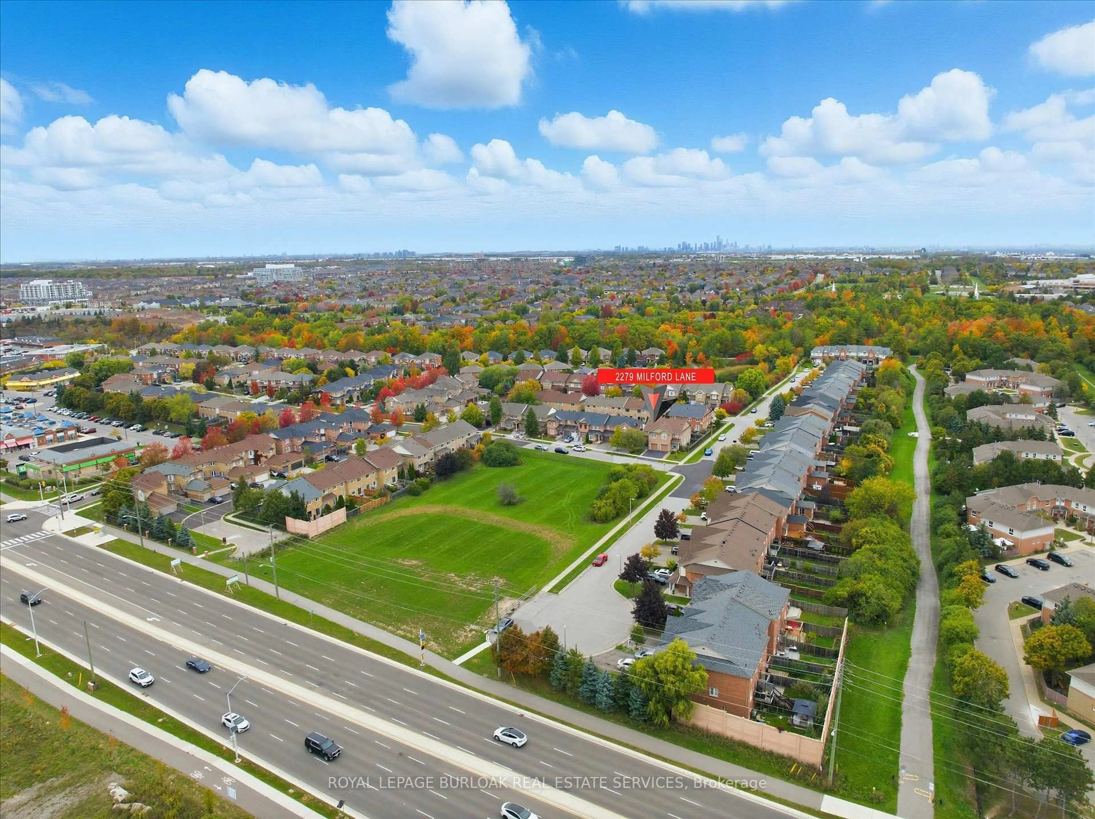 A pic from outside/outdoor area/front of a property/back of a property/a pic from drone, street for 2279 Milford Lane, Oakville Ontario L6H 7K7