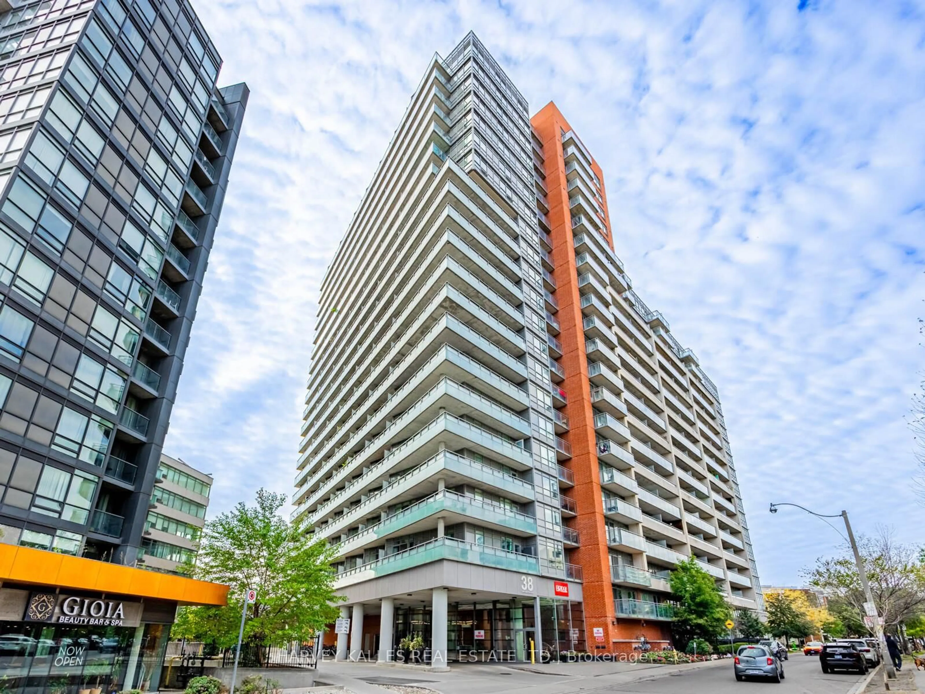 Unknown for 38 Joe Shuster Way #703, Toronto Ontario M6K 0A5