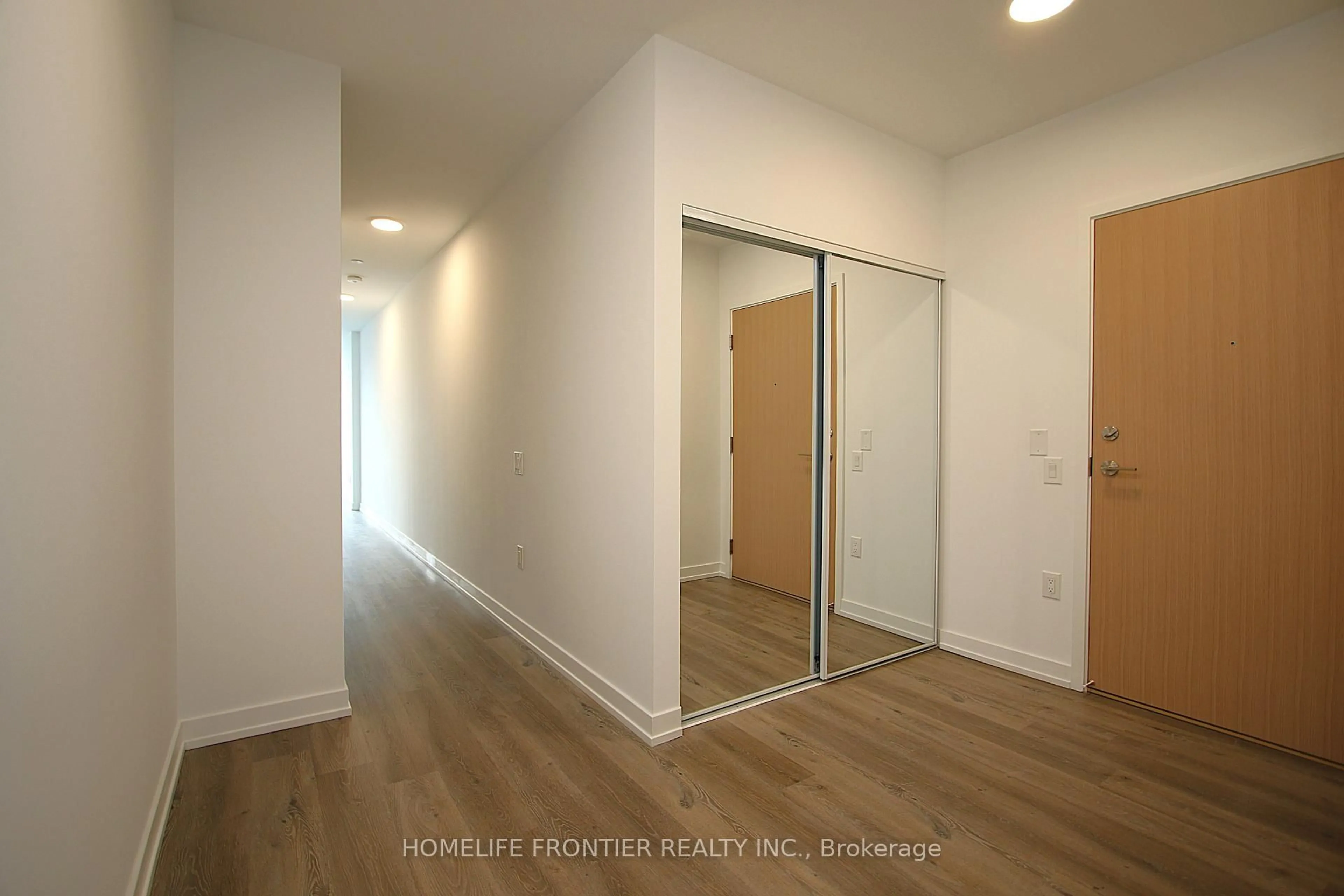 A pic of a room for 395 Square One Dr #405, Mississauga Ontario L5B 0P6