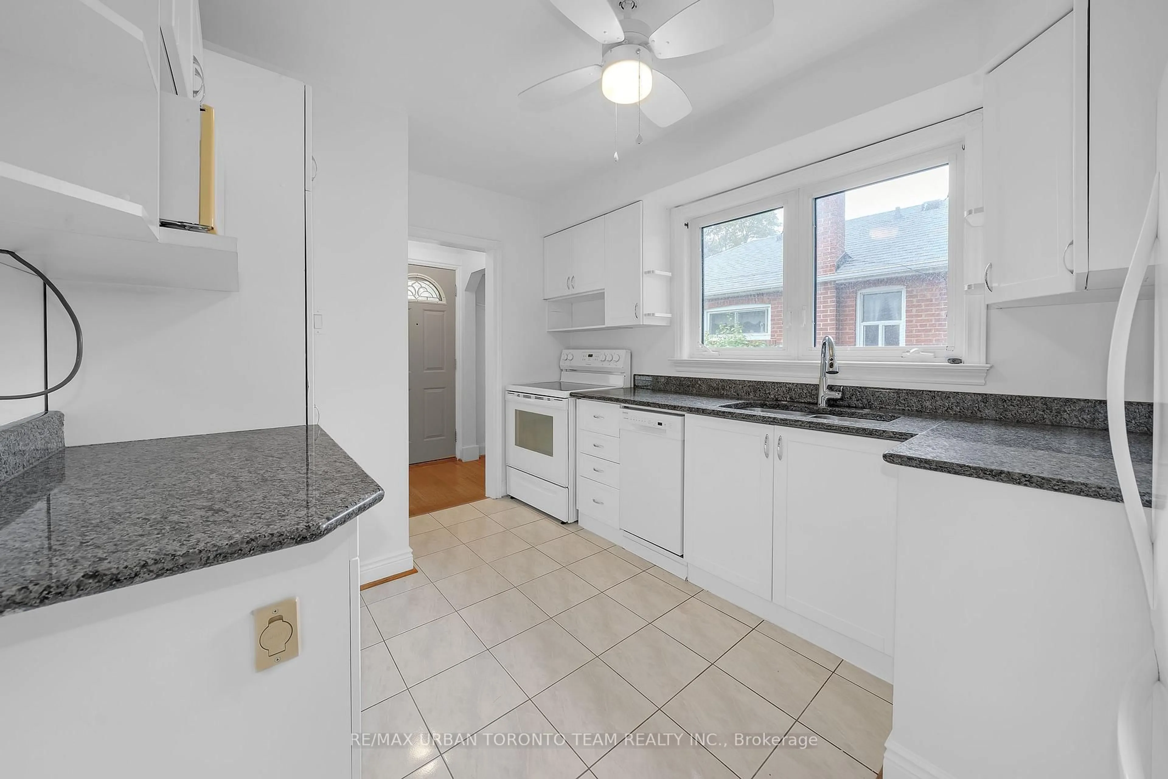 Standard kitchen, unknown for 25 Westhead Rd, Toronto Ontario M8W 4R7