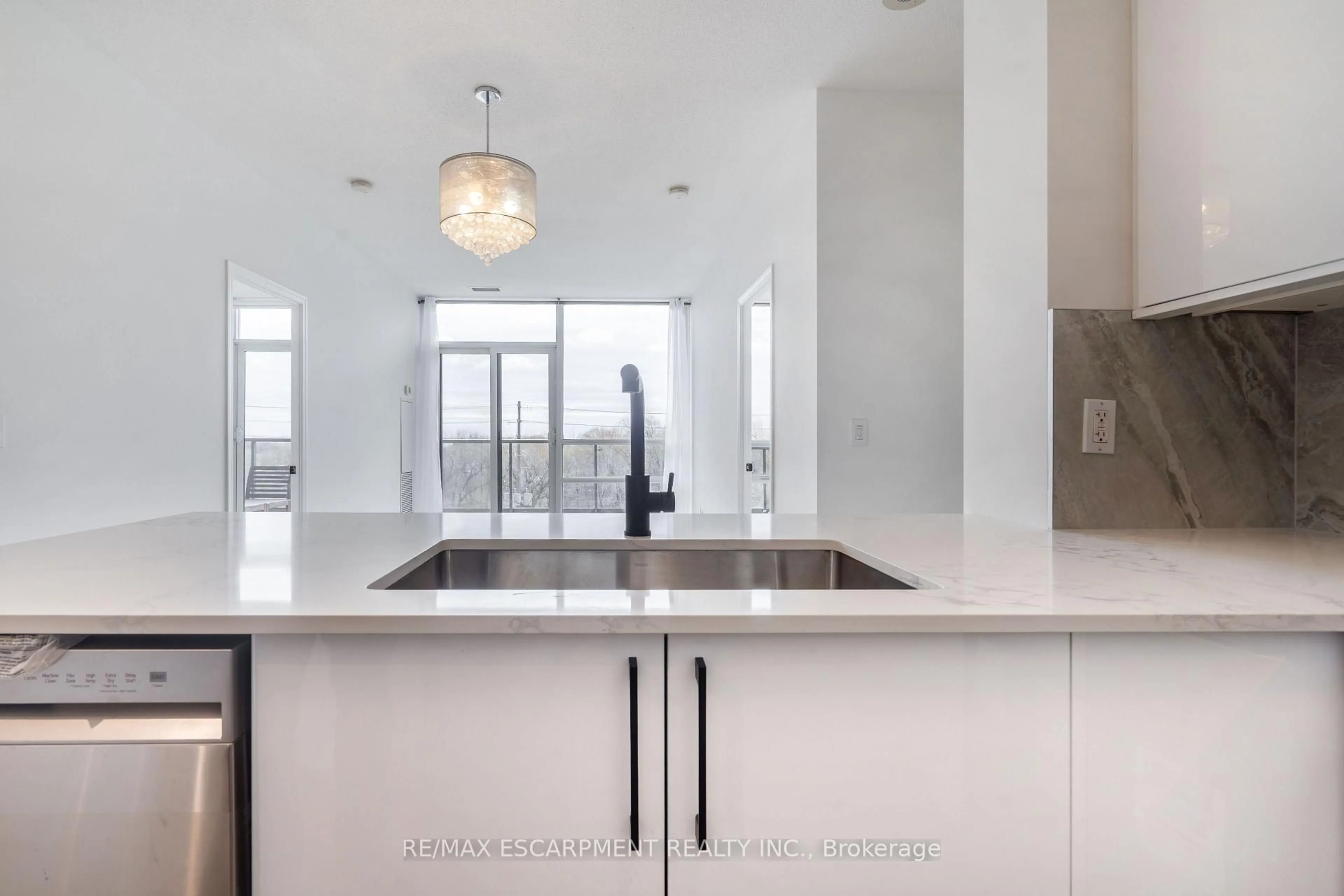 Open concept kitchen, unknown for 2230 Lake shore Blvd #303, Toronto Ontario M8V 0B2