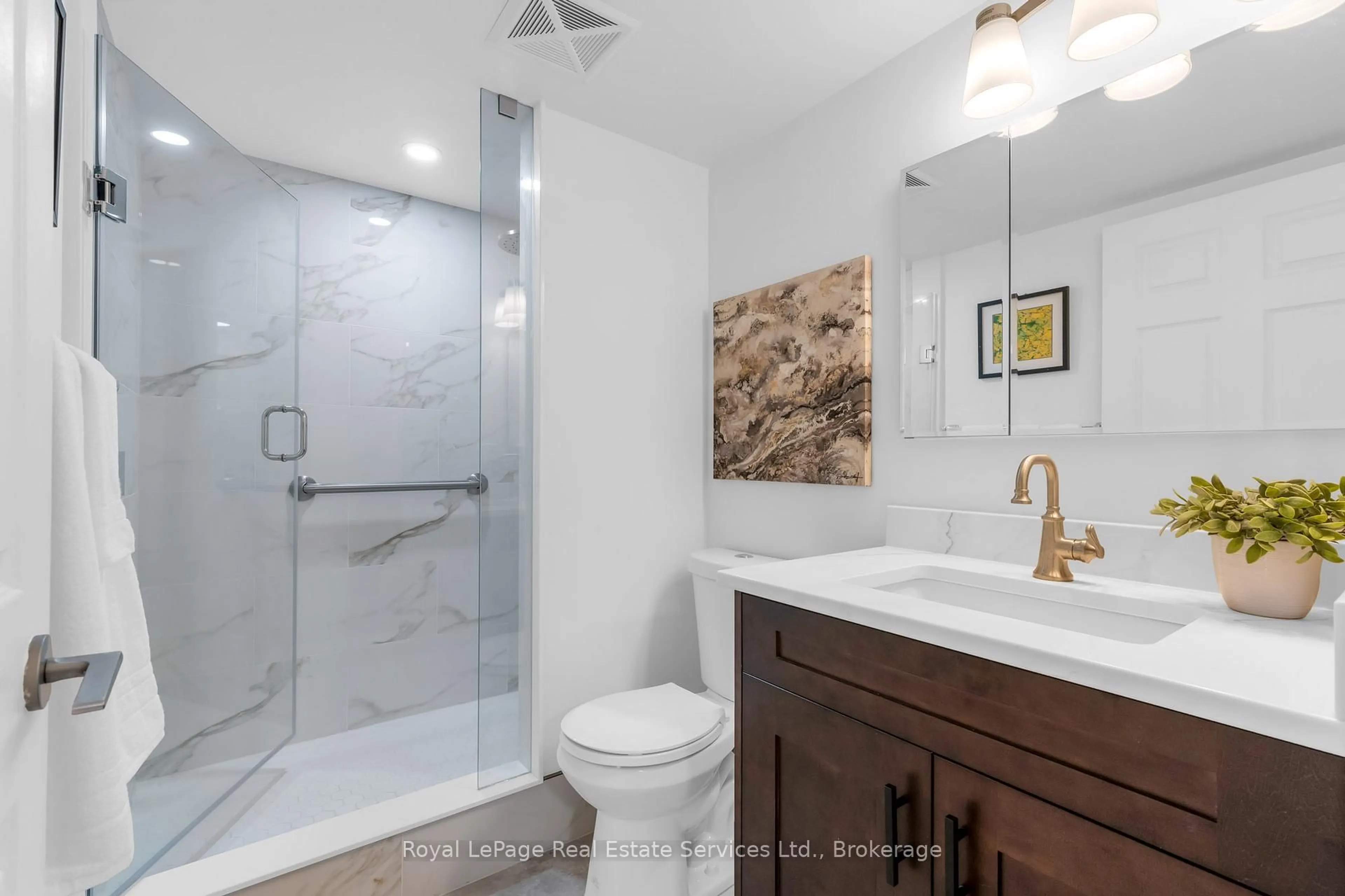 Standard bathroom, ceramic/tile floor for 2379 Central Park Dr #510, Oakville Ontario L6H 0E4