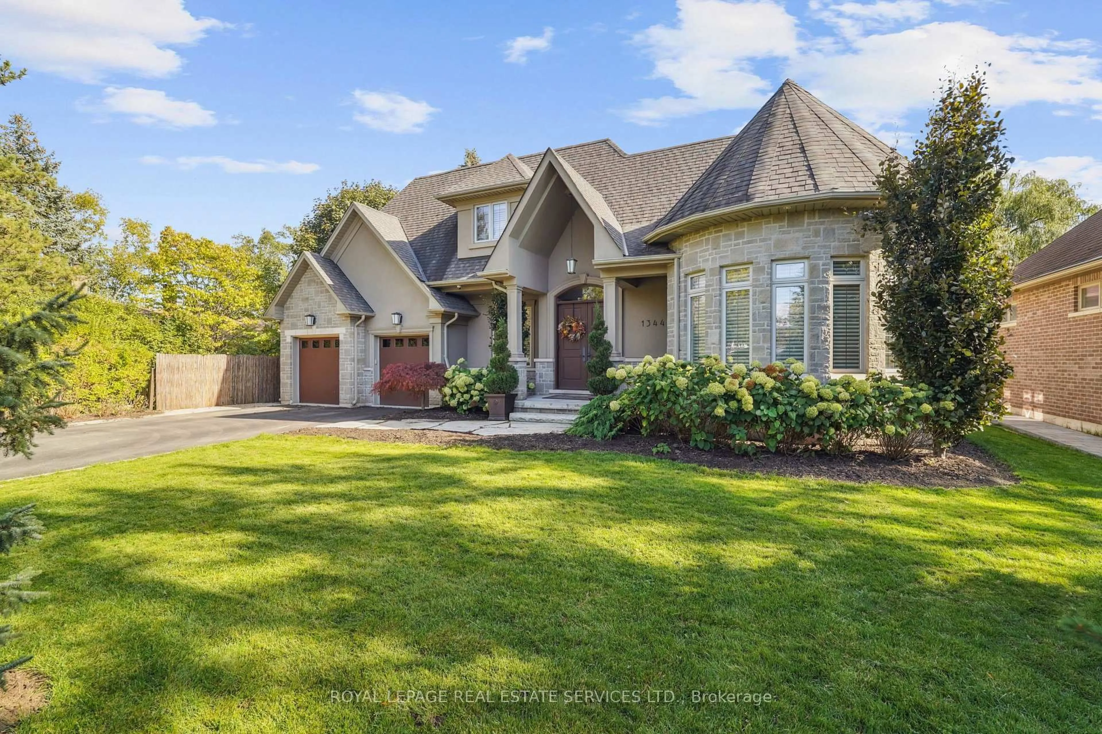 Home with brick exterior material, street for 1344 Secord Ave, Oakville Ontario L6L 2L1