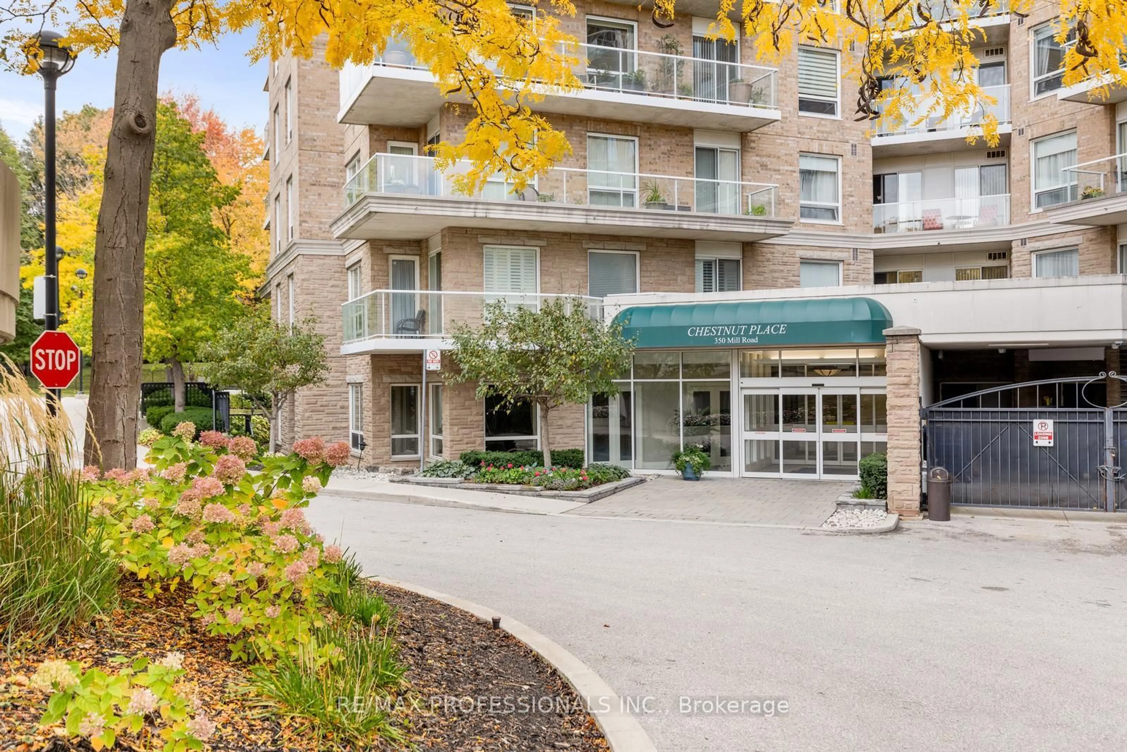 Unknown for 350 Mill Rd #211, Toronto Ontario M9C 5R7
