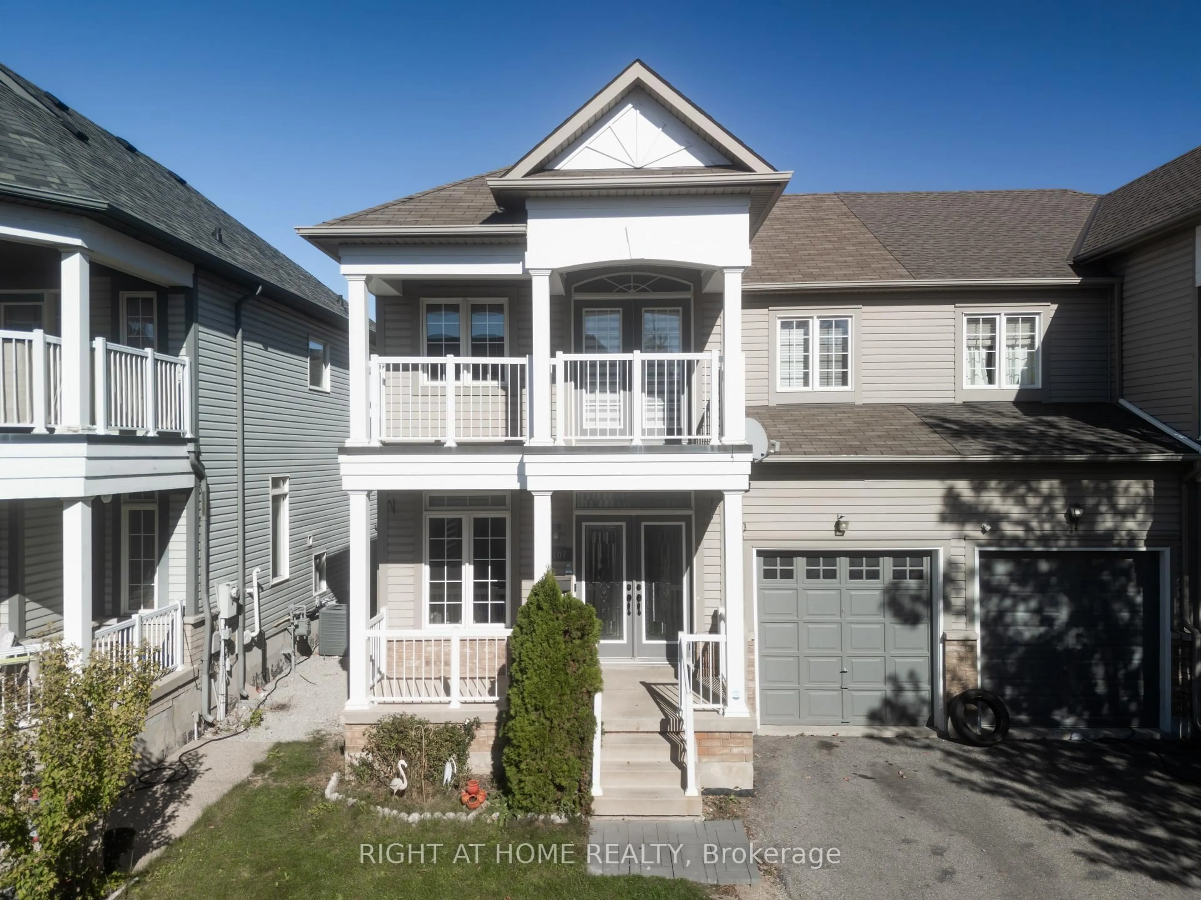 Home with vinyl exterior material, street for 1107 Bonin Cres, Milton Ontario L9T 0B2