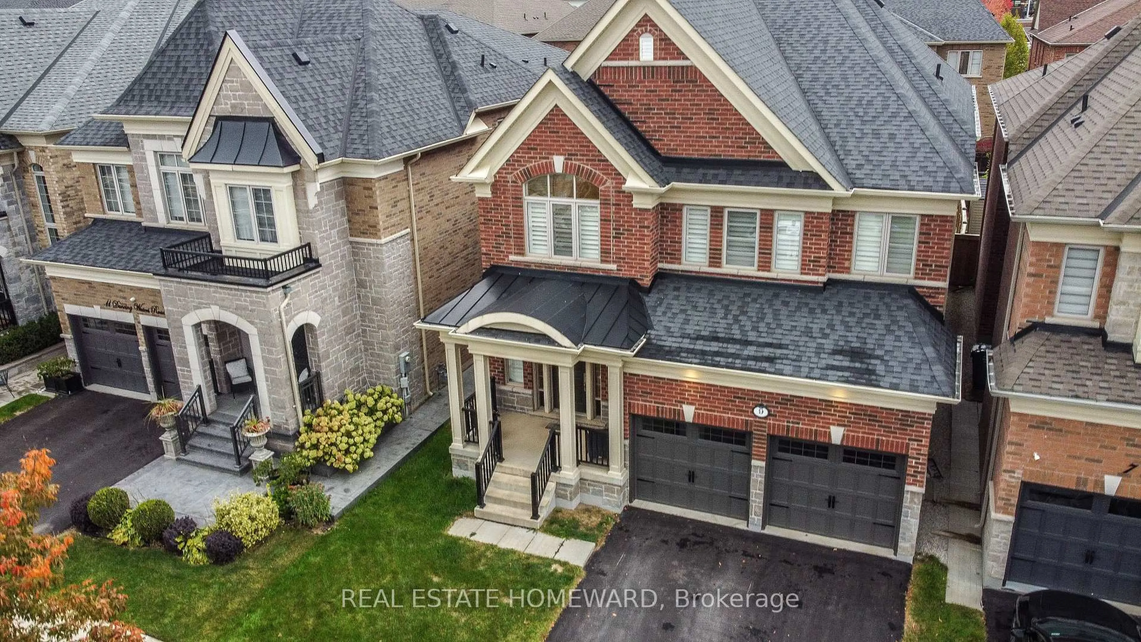 A pic from outside/outdoor area/front of a property/back of a property/a pic from drone, street for 9 Dancing Waters Rd, Brampton Ontario L6Y 6B5