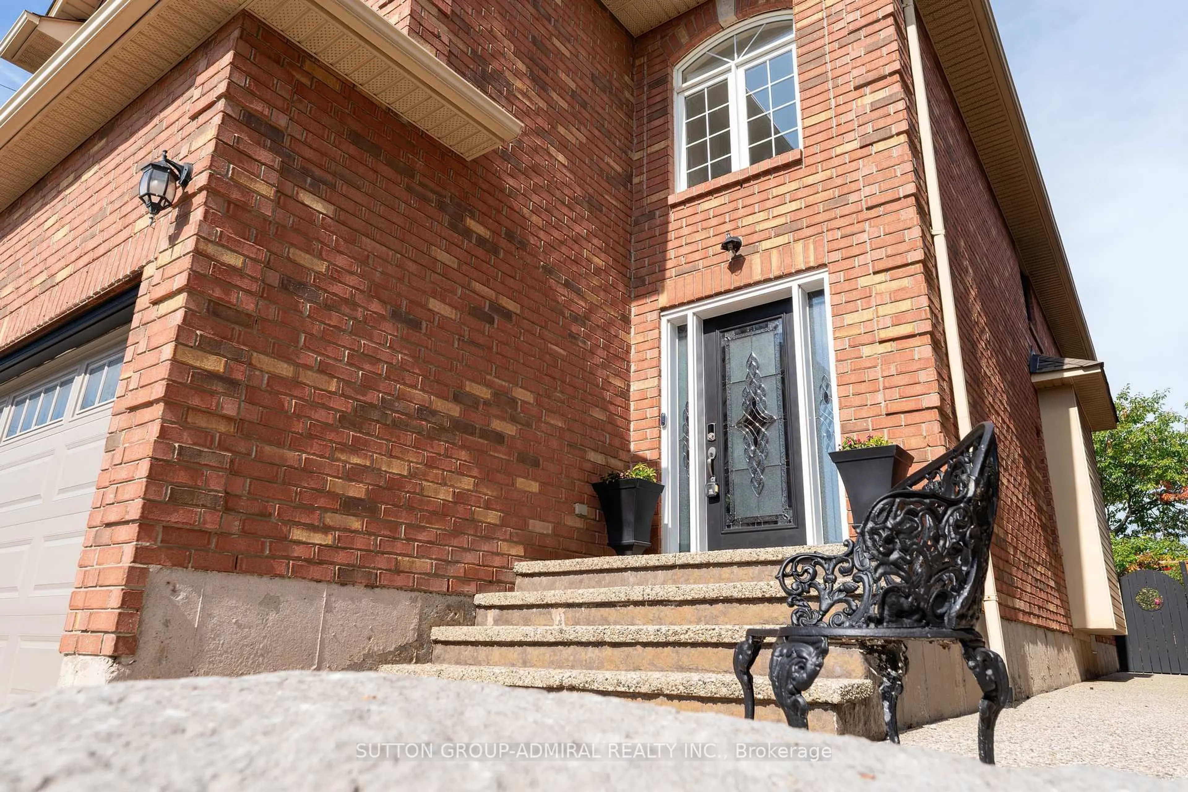 Home with brick exterior material, street for 2415 Valley Heights Cres, Oakville Ontario L6H 6X2