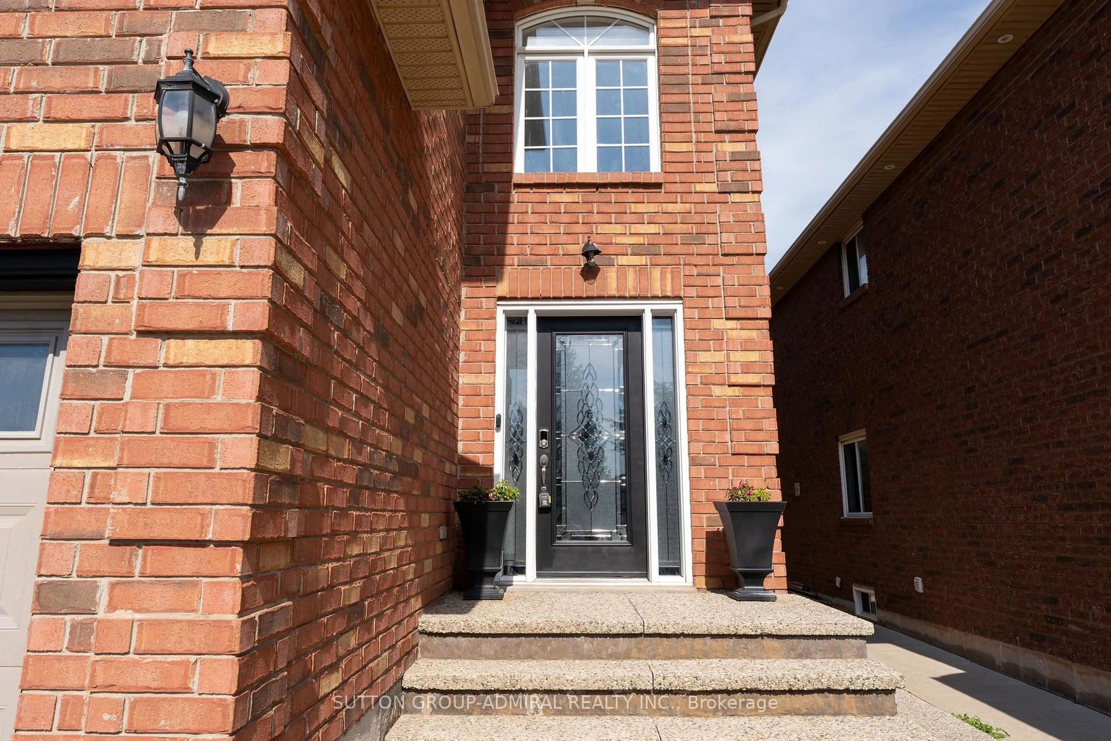 Home with brick exterior material, street for 2415 Valley Heights Cres, Oakville Ontario L6H 6X2