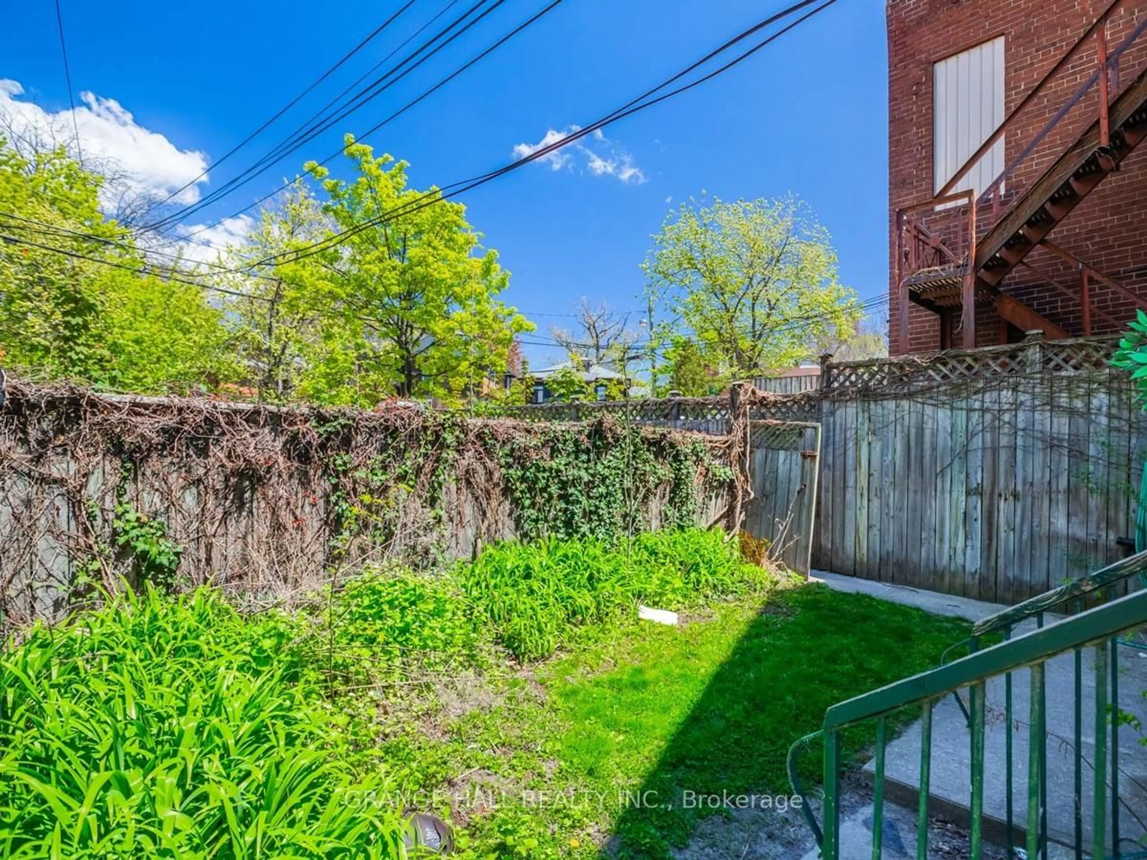 Patio, street for 1544 King St, Toronto Ontario M6K 1J6