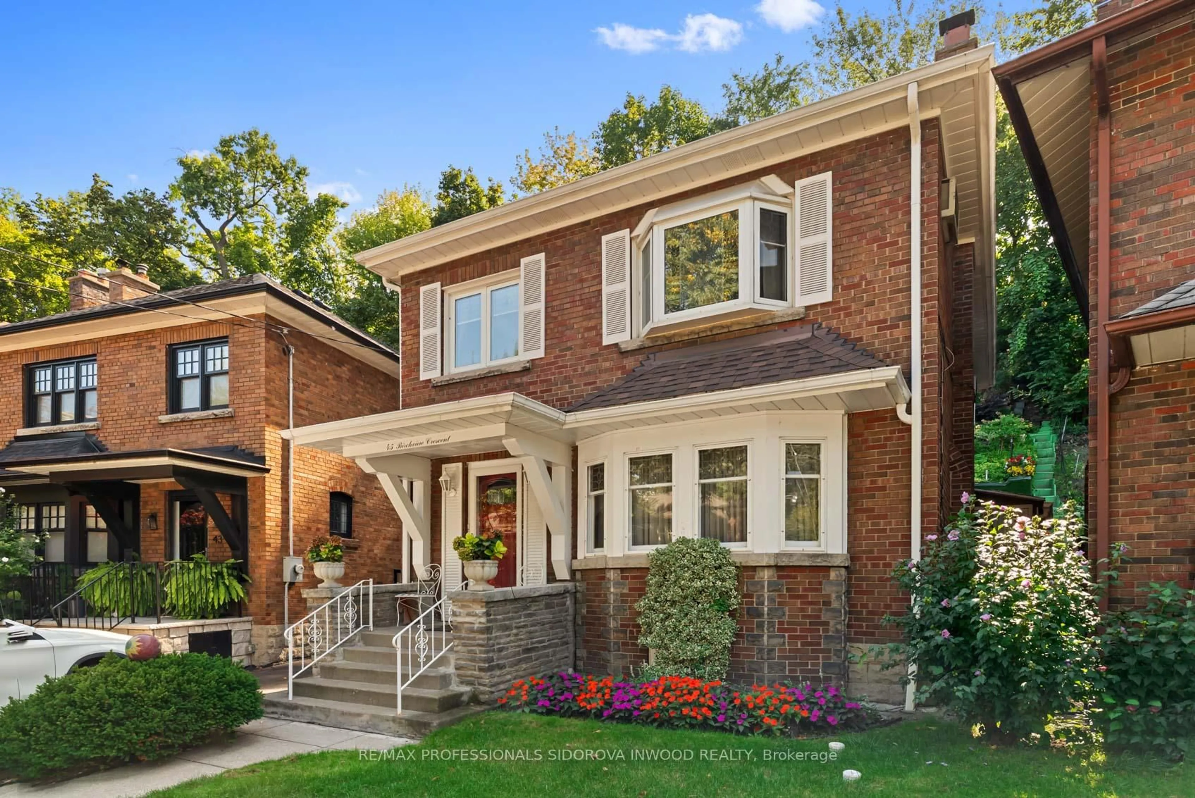 Home with brick exterior material, street for 45 Birchview Cres, Toronto Ontario M6P 3H9