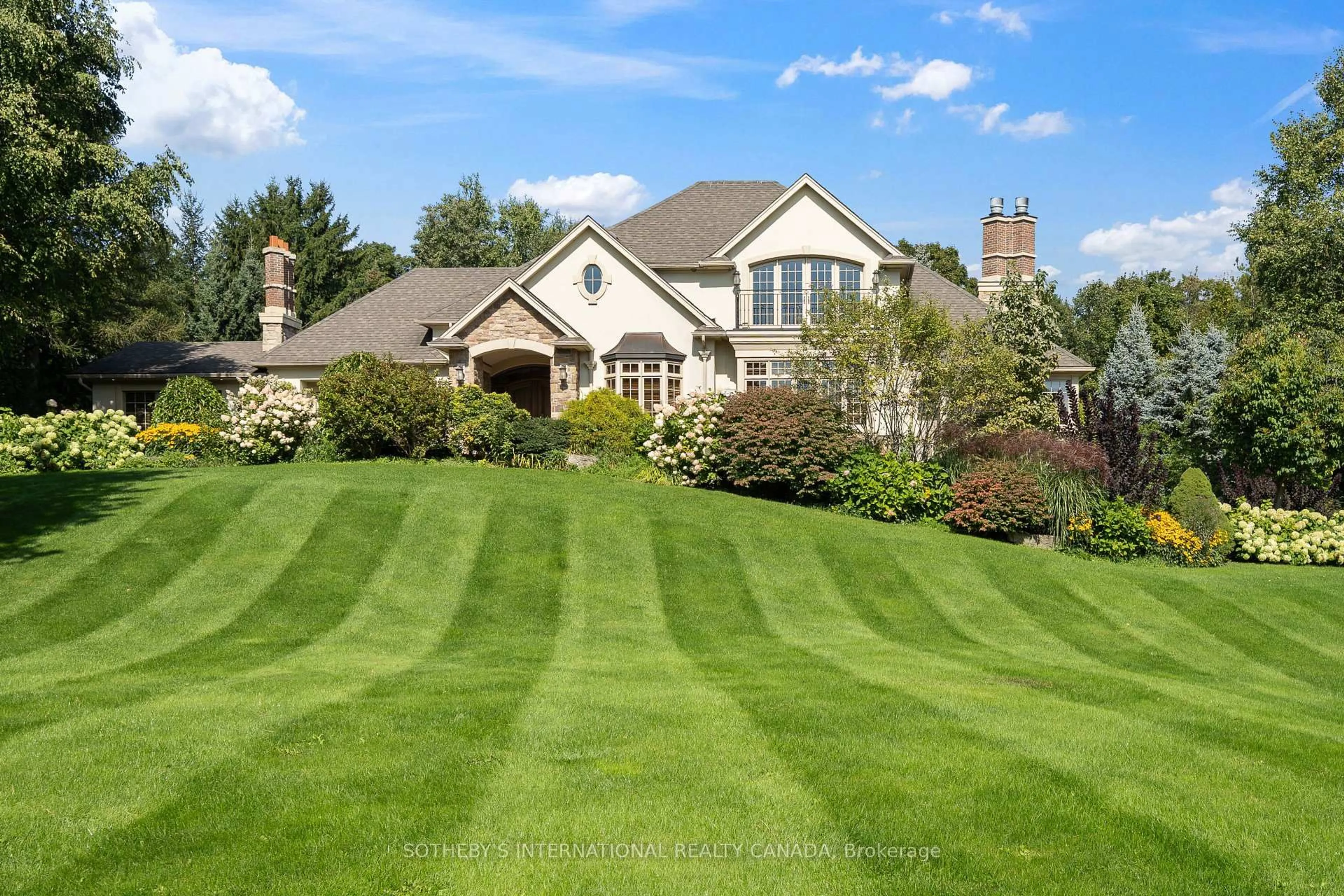 Home with vinyl exterior material, unknown for 5088 Escarpment Sdrd, Caledon Ontario L7K 1G1
