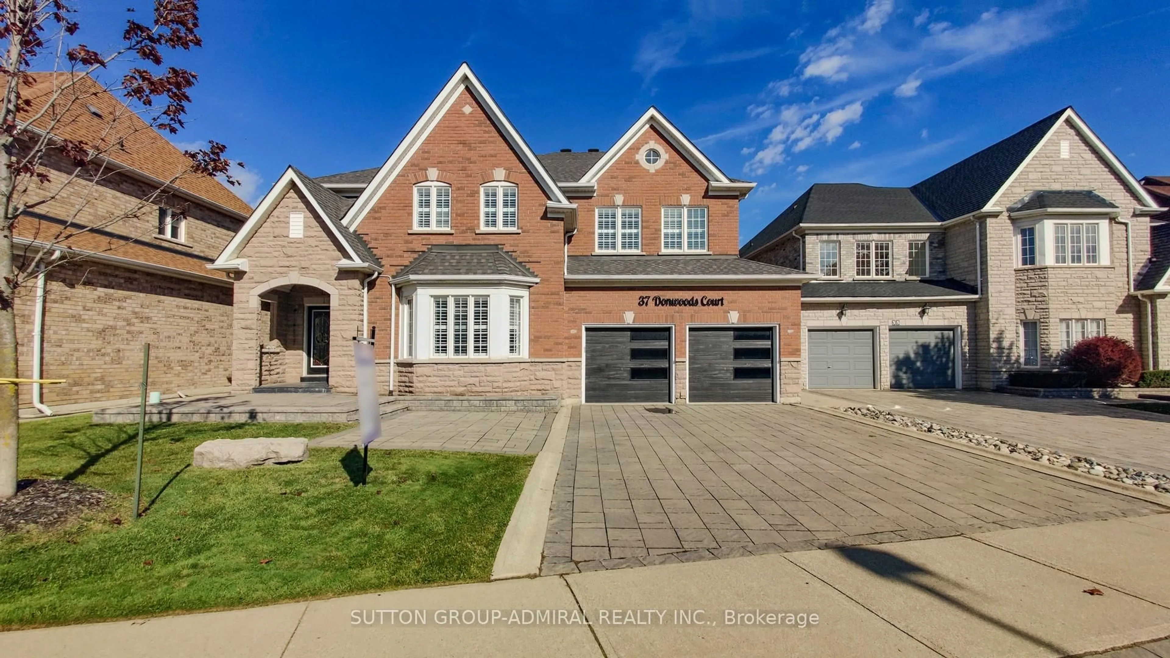 Home with brick exterior material, street for 37 Donwoods Crt, Brampton Ontario L6P 1T6
