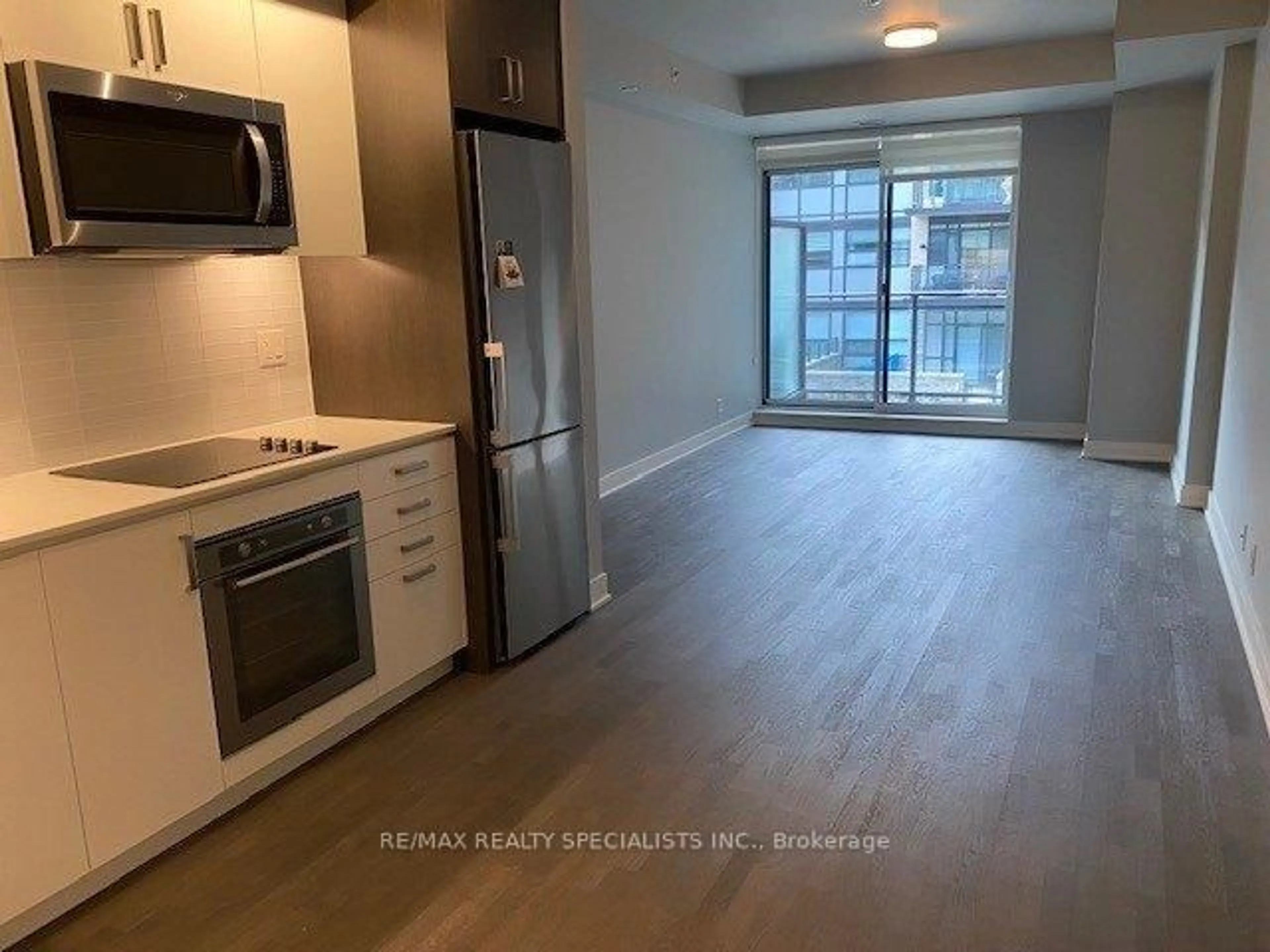 A pic of a room for 1575 Lakeshore Rd #258, Mississauga Ontario L5J 0B1