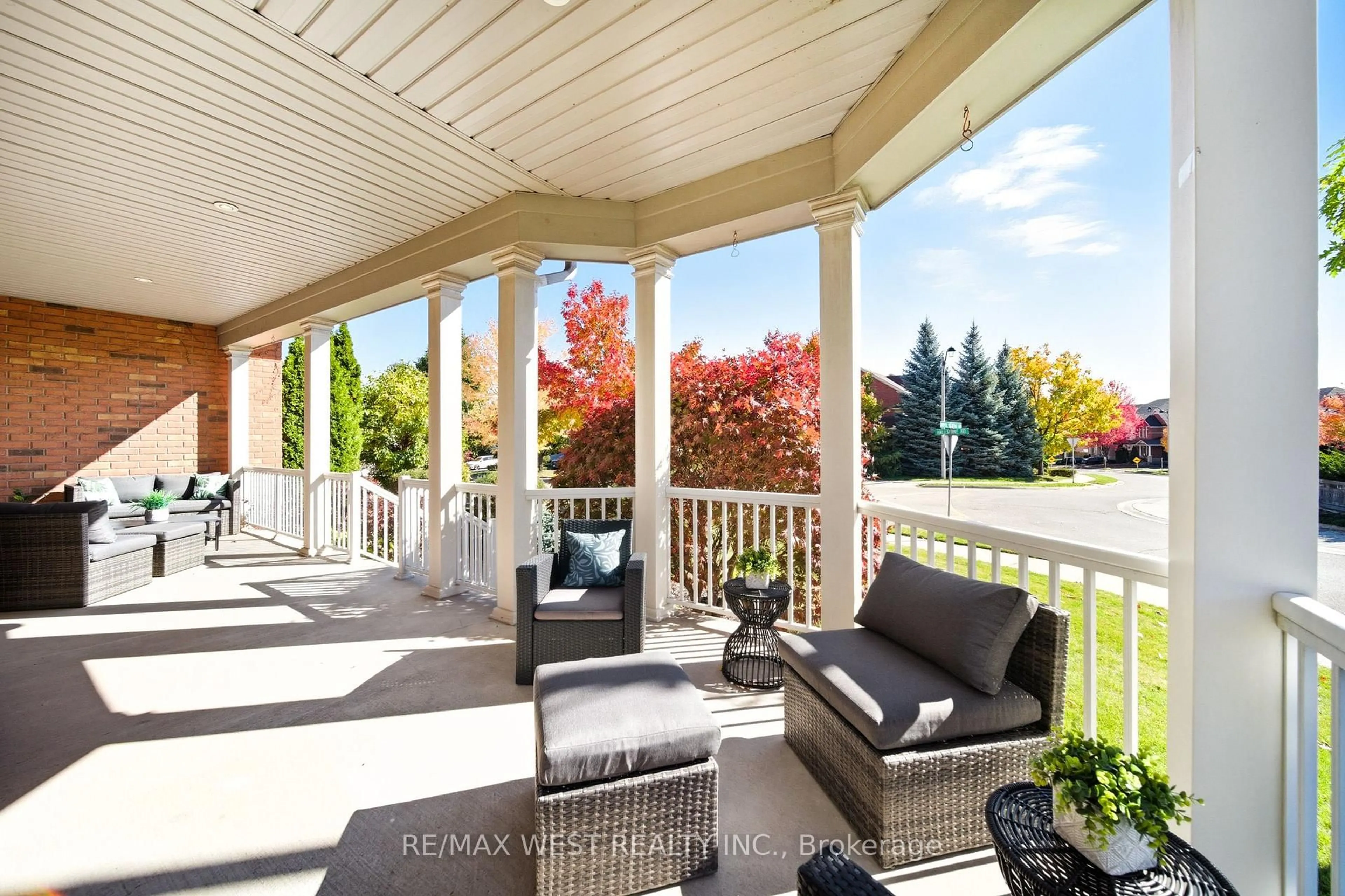 Patio, unknown for 1 Nova Scotia Rd, Brampton Ontario L6Y 5K8