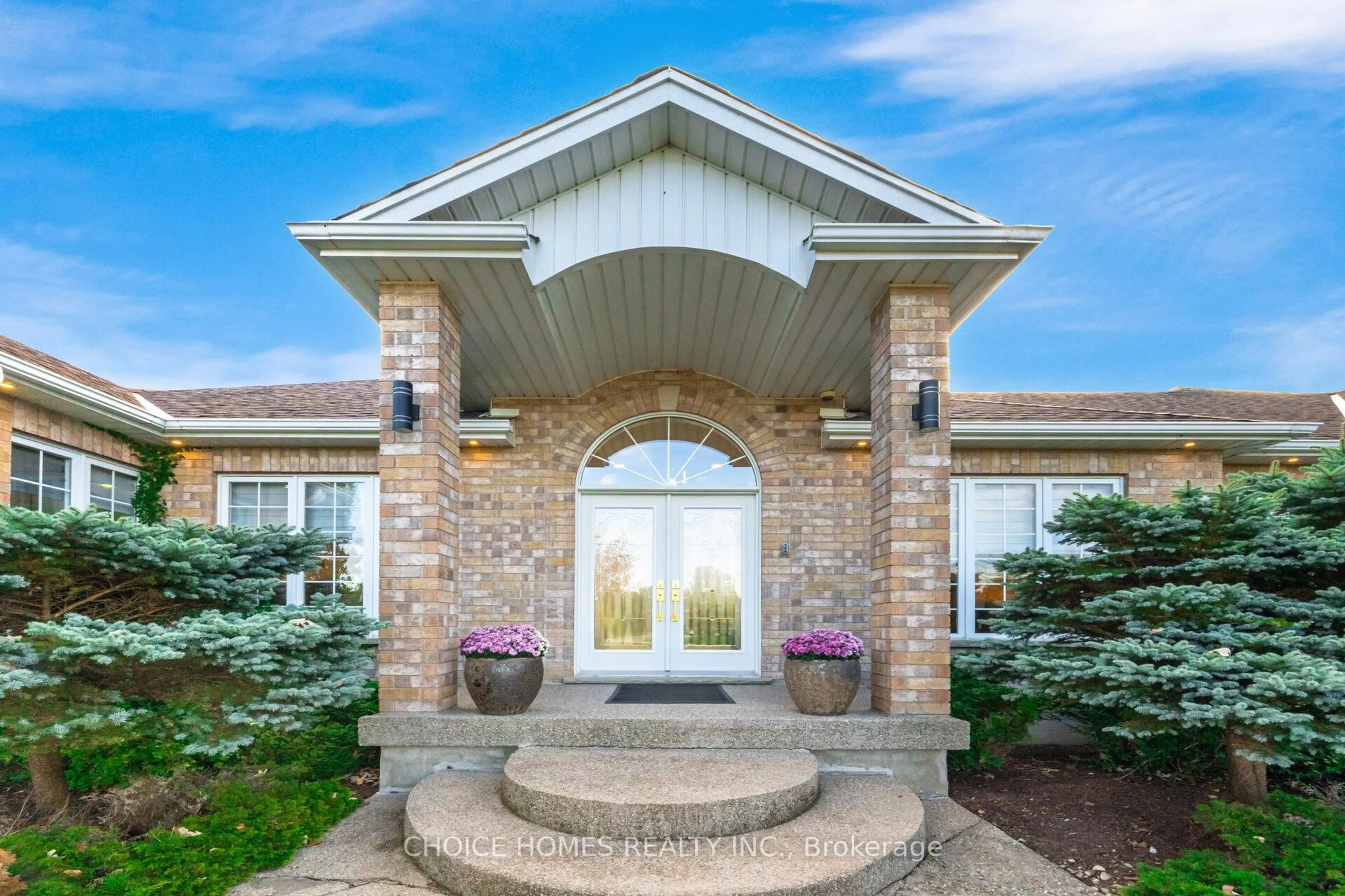 Home with brick exterior material, building for 2250 Kean Hill Dr, Milton Ontario L0P 1J0