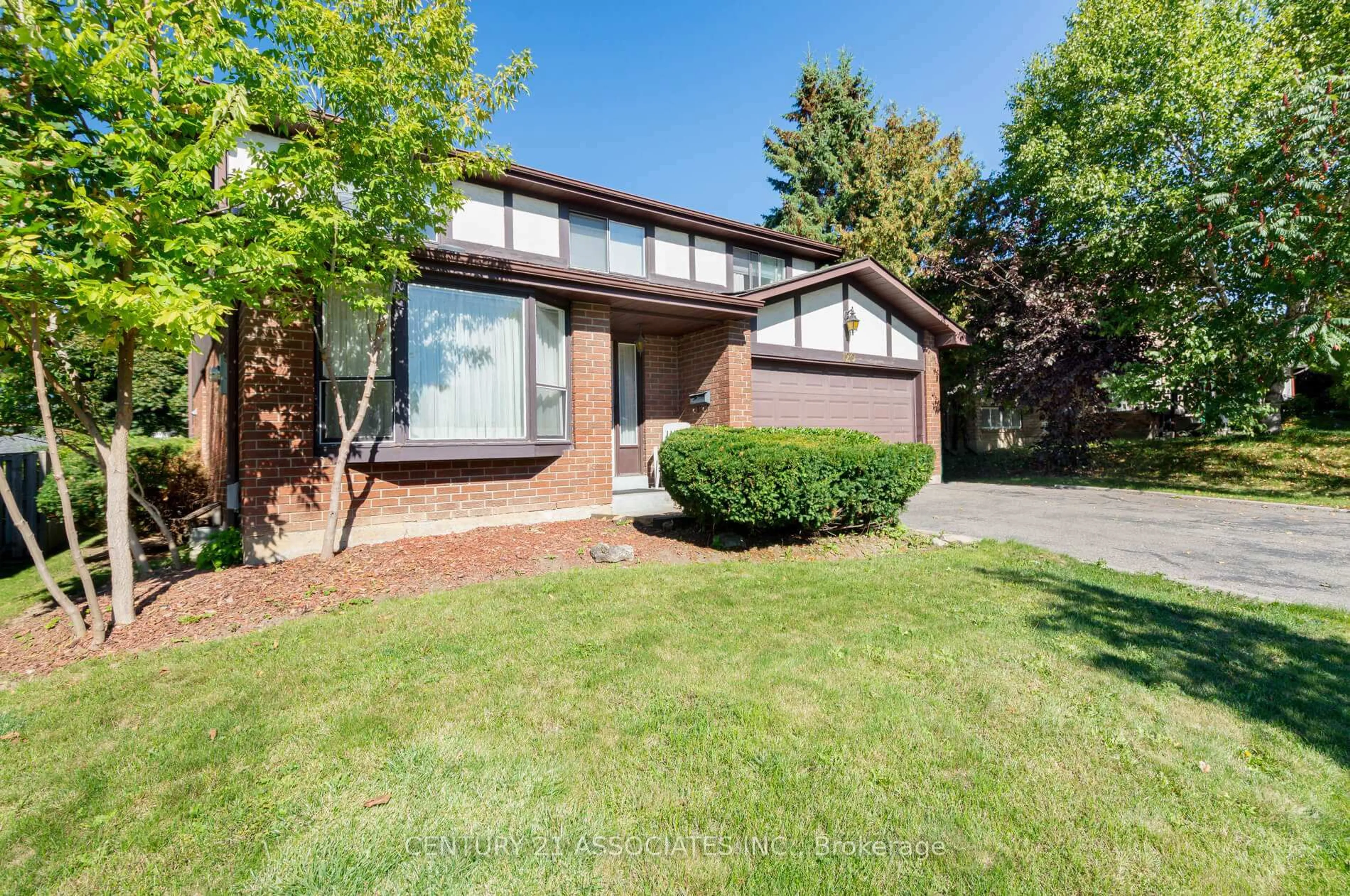 Home with brick exterior material, street for 120 Elgin Dr, Brampton Ontario L6Y 2E8
