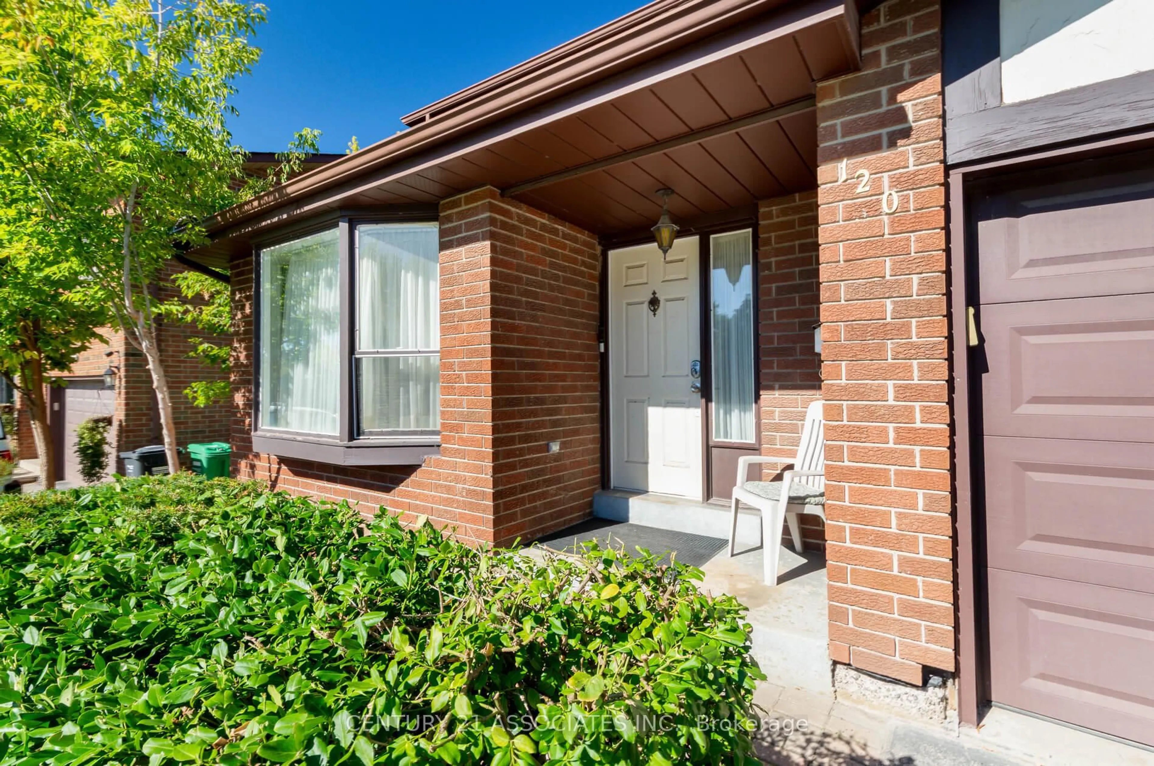 Home with brick exterior material, street for 120 Elgin Dr, Brampton Ontario L6Y 2E8