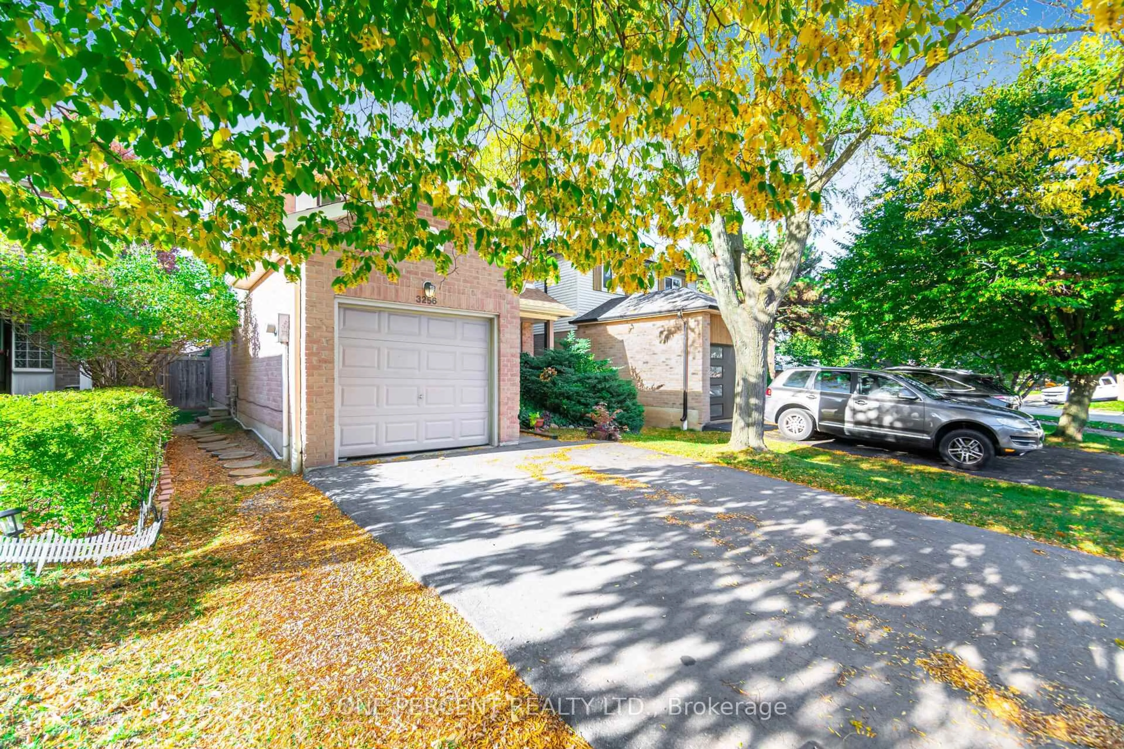 Unknown for 3256 ANDERSON Cres, Mississauga Ontario L5N 2Y5