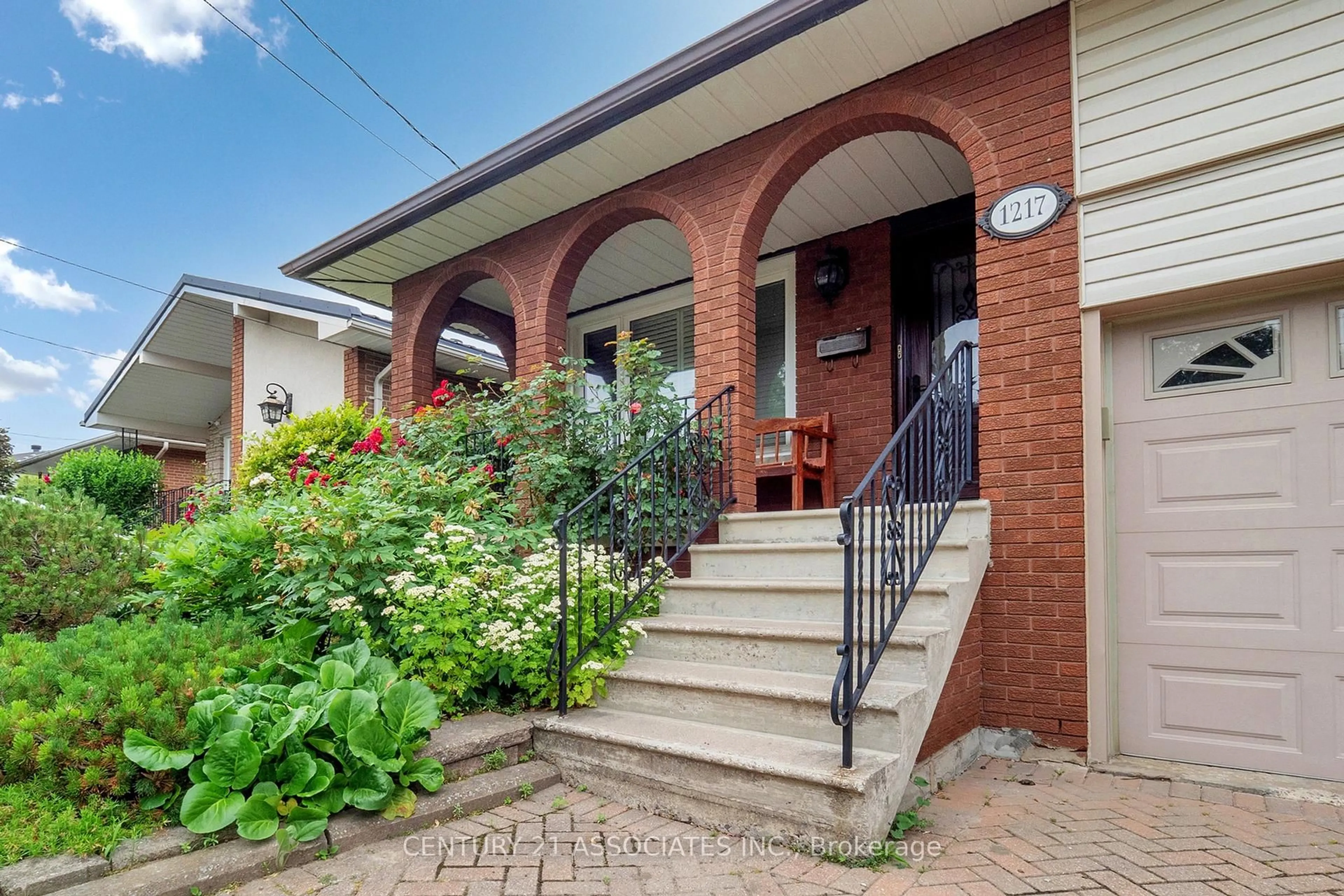 Home with brick exterior material, street for 1217 Alexandra Ave, Mississauga Ontario L5E 2A4