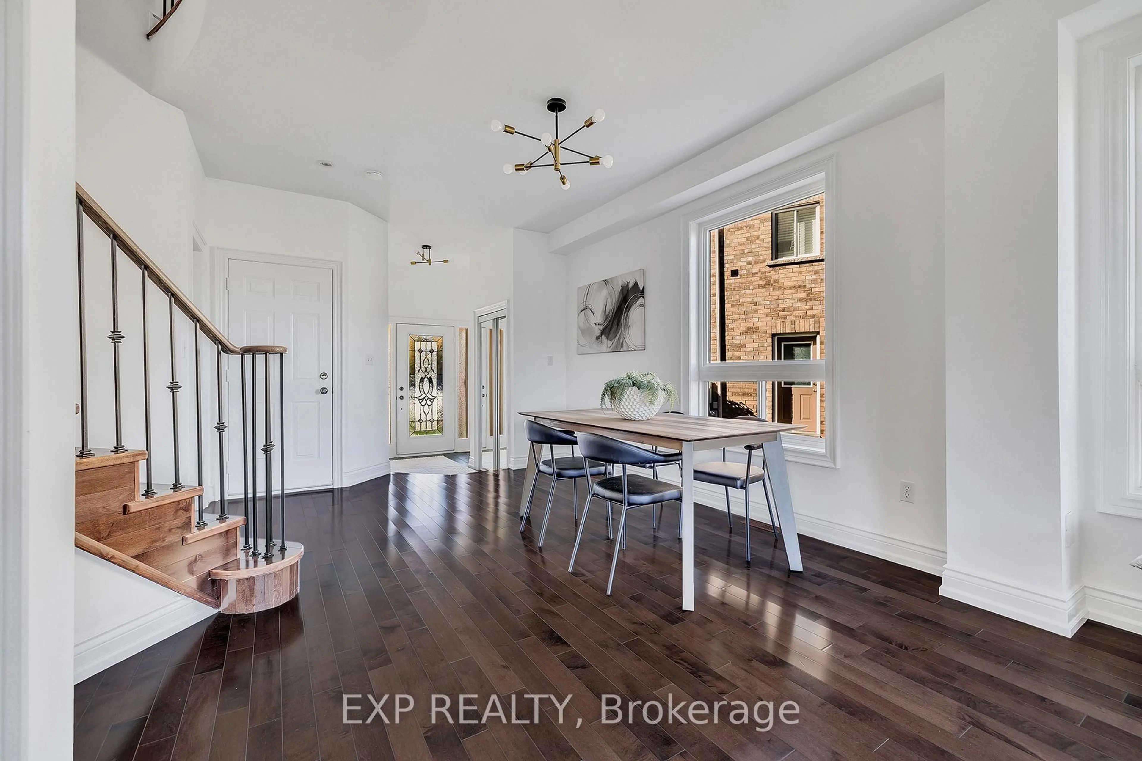 Unknown for 3438 Fountain Park Ave, Mississauga Ontario L5M 7E3