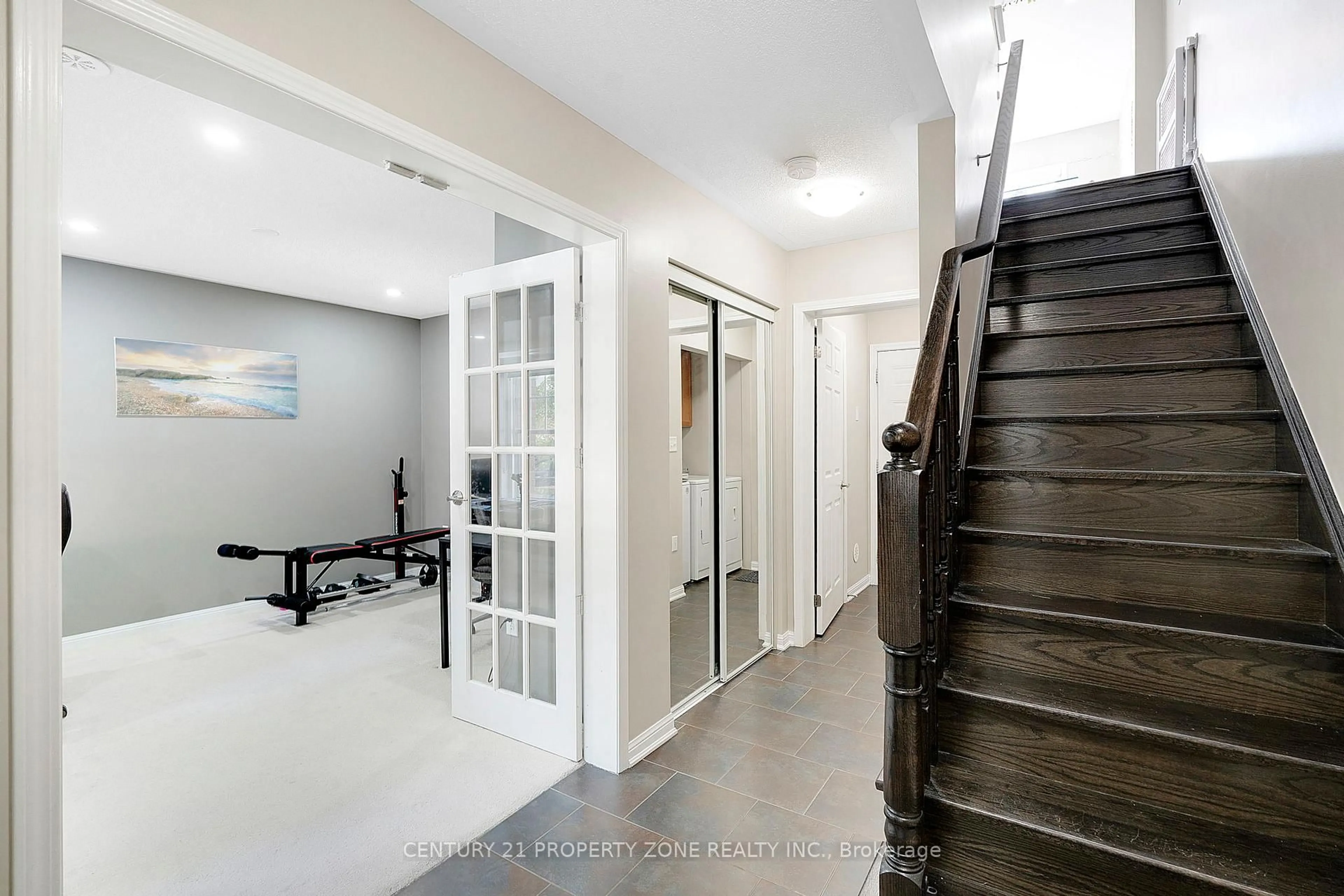 Indoor foyer for 13 Portsdown Rd, Brampton Ontario L7A 0P8