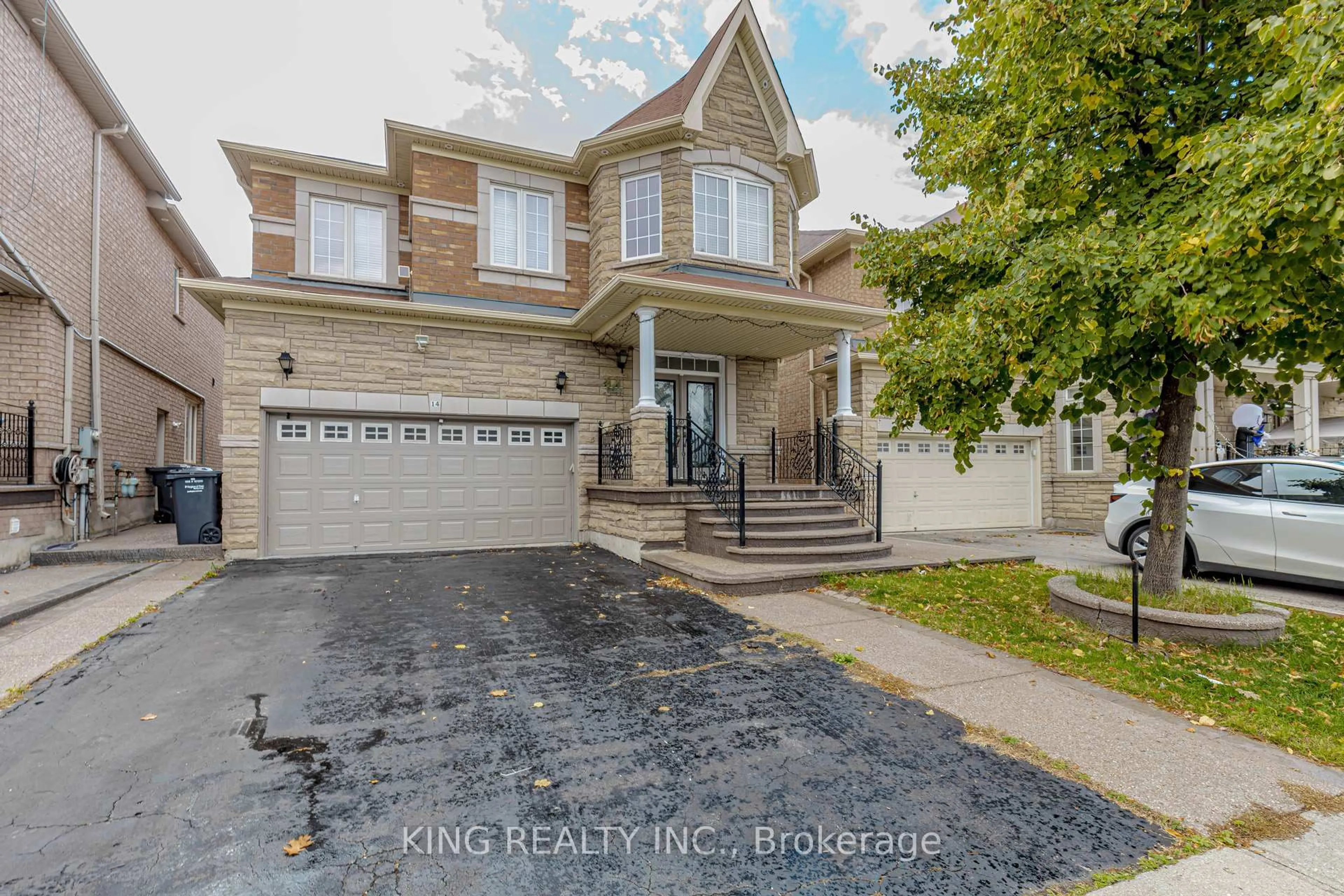 Unknown for 14 Ledgerock Rd, Brampton Ontario L6P 2L7
