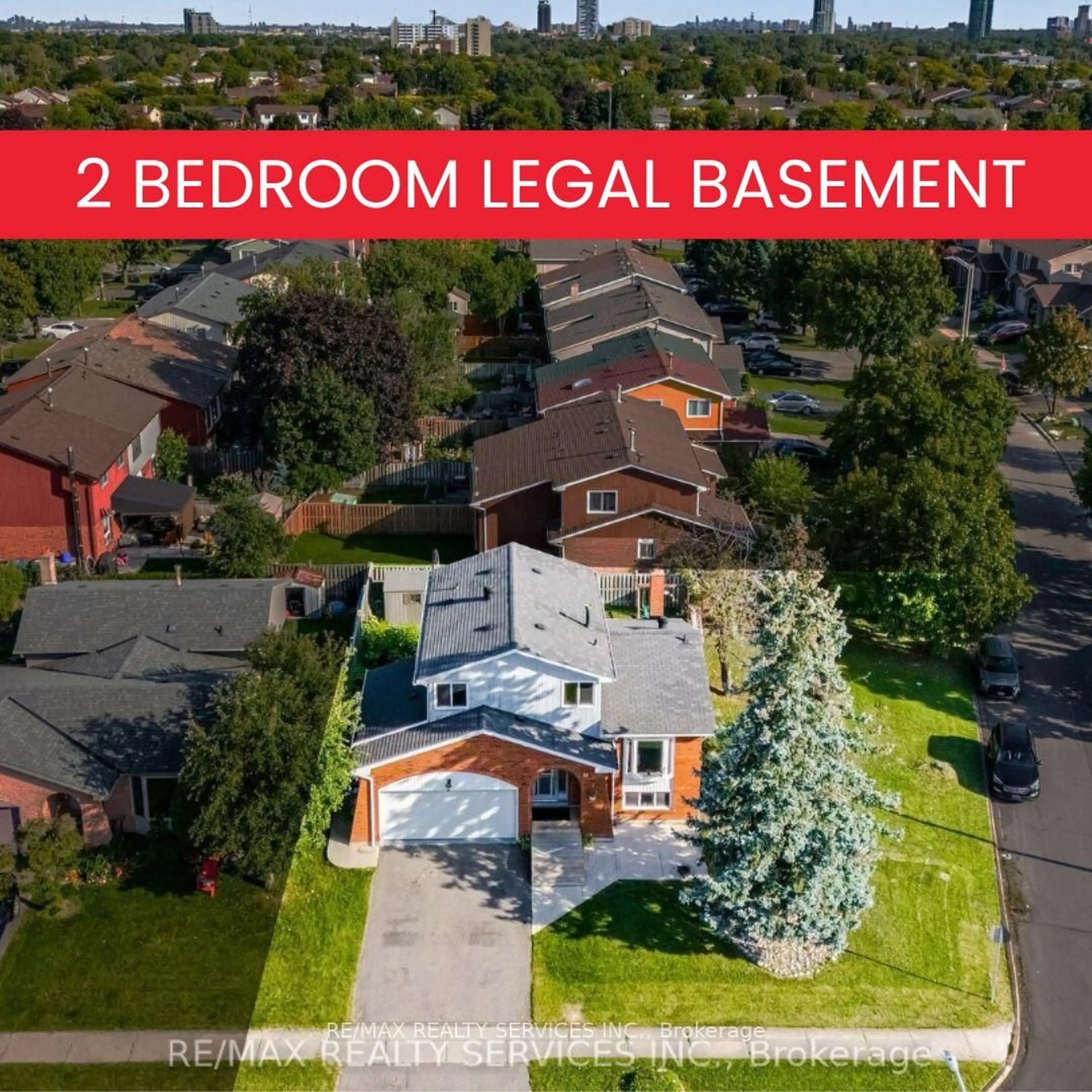 A pic from outside/outdoor area/front of a property/back of a property/a pic from drone, street for 73 Blackthorn Lane, Brampton Ontario L6V 3K9