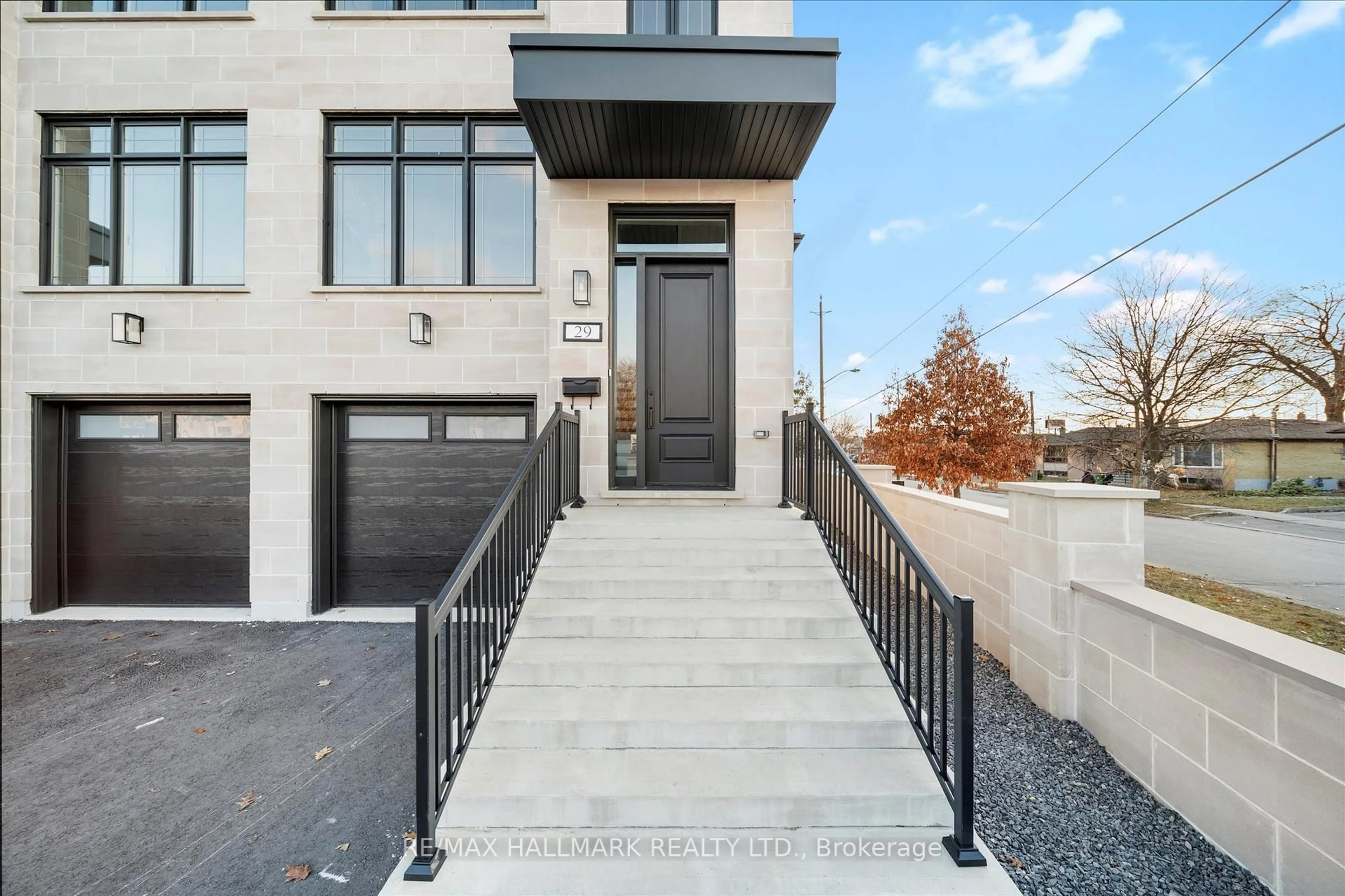 Unknown for 27 Antonio Crt #1B, Toronto Ontario M9L 2J7