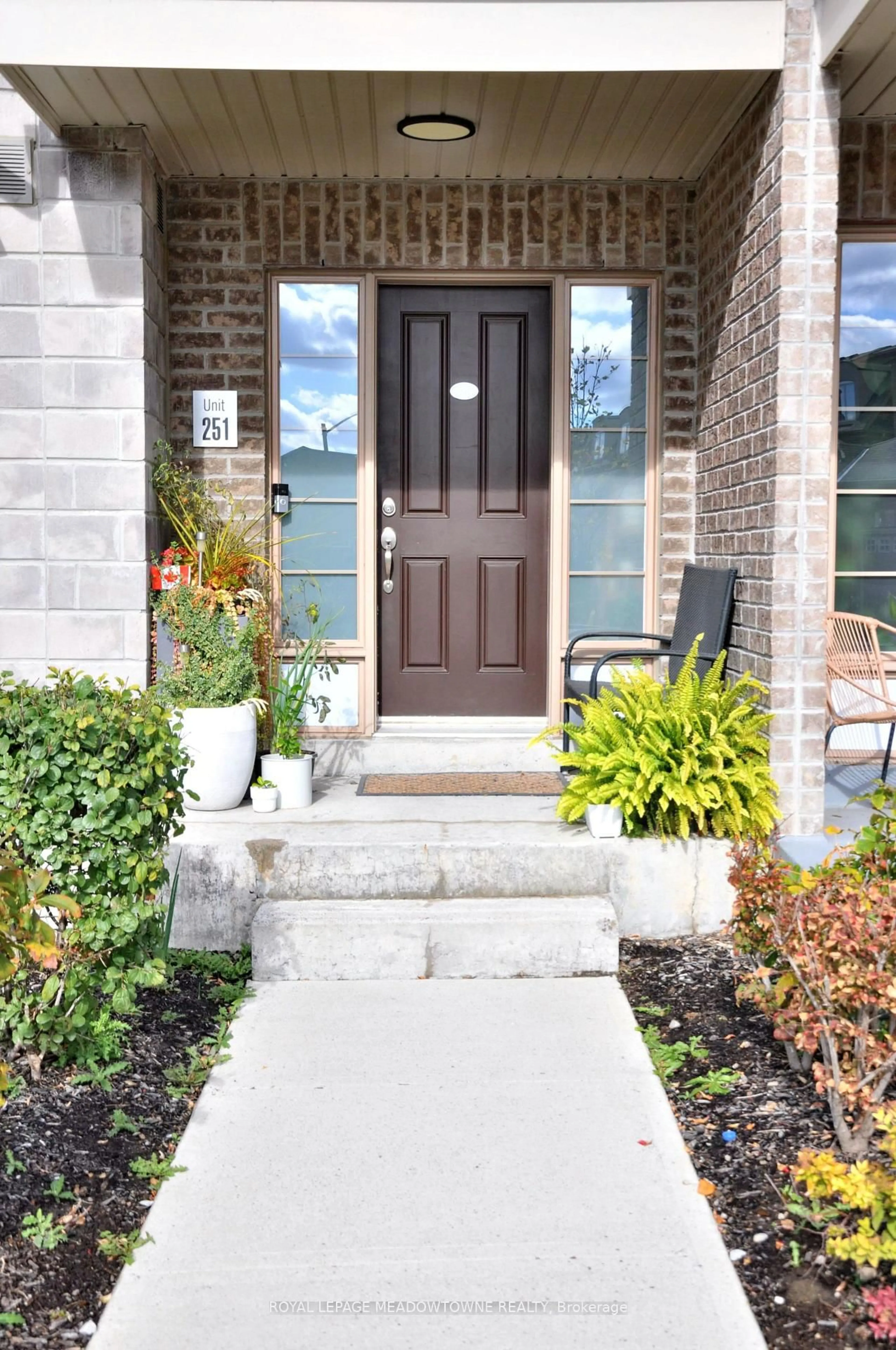 Indoor entryway for 60 Parrotta Dr #251, Toronto Ontario M9M 0E5