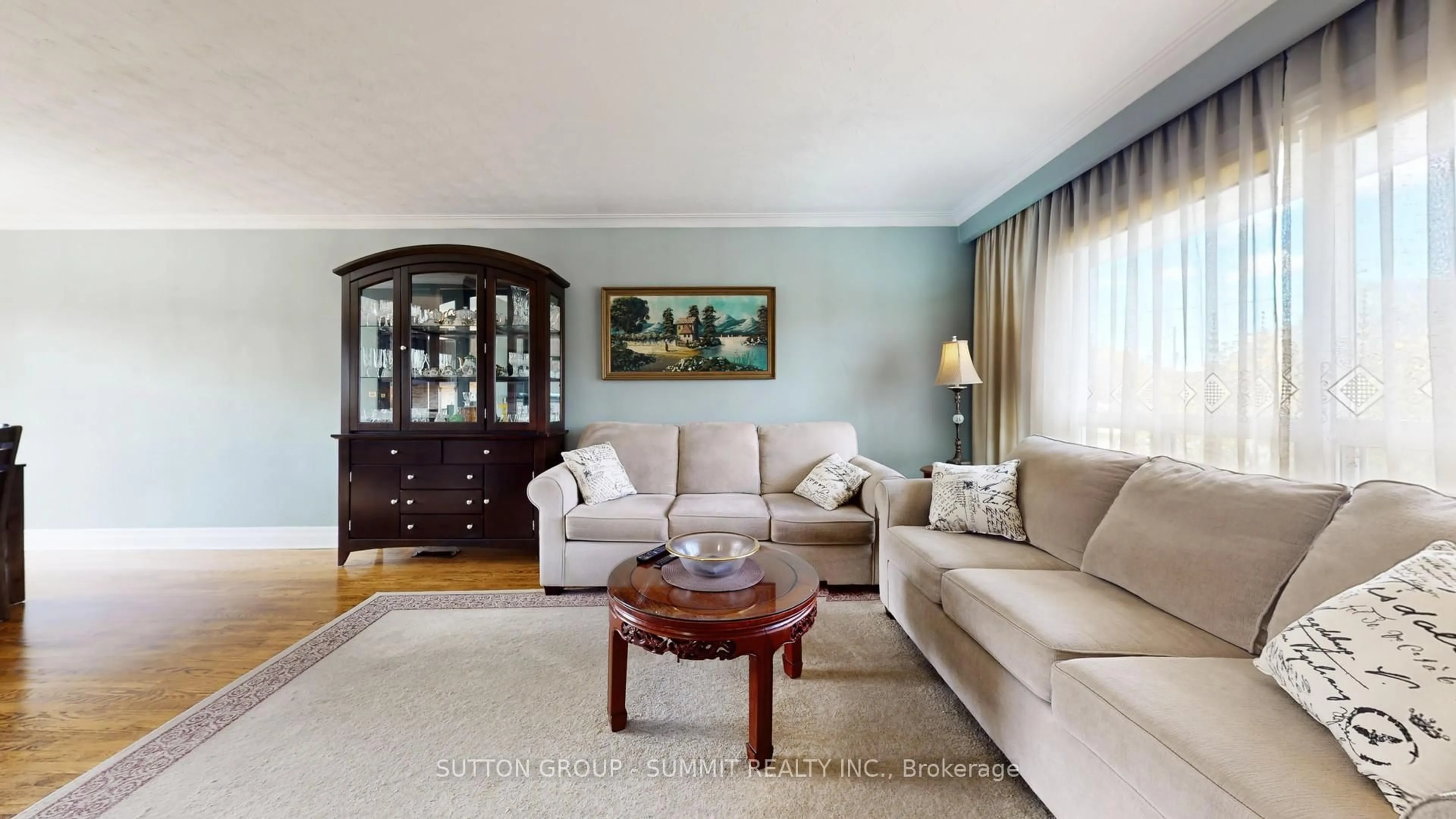 Living room with furniture, unknown for 29 Fallowfield Rd, Toronto Ontario M9W 2W3