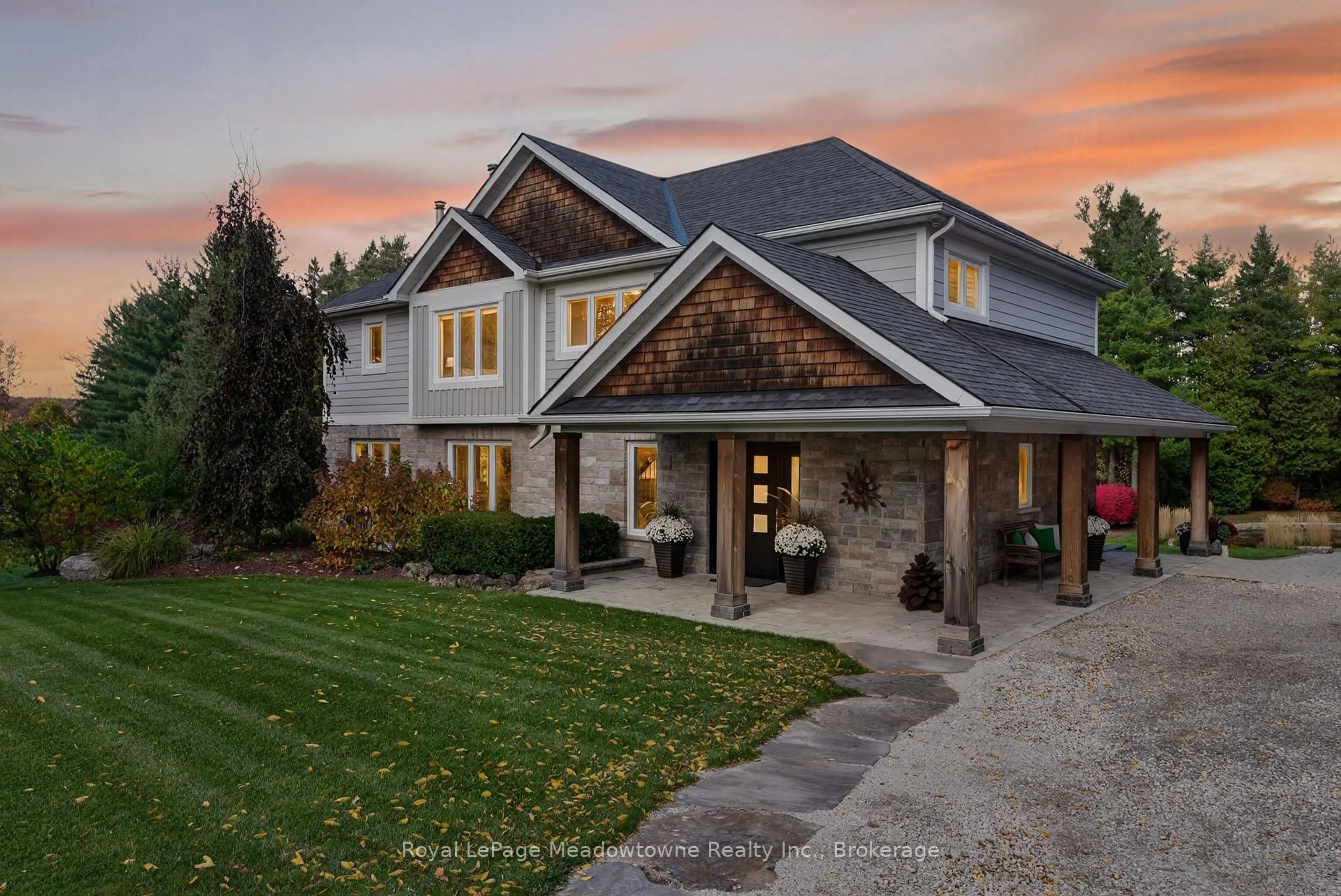 Home with brick exterior material, mountain view for 8495 Appleby Line, Milton Ontario L0P 1B0