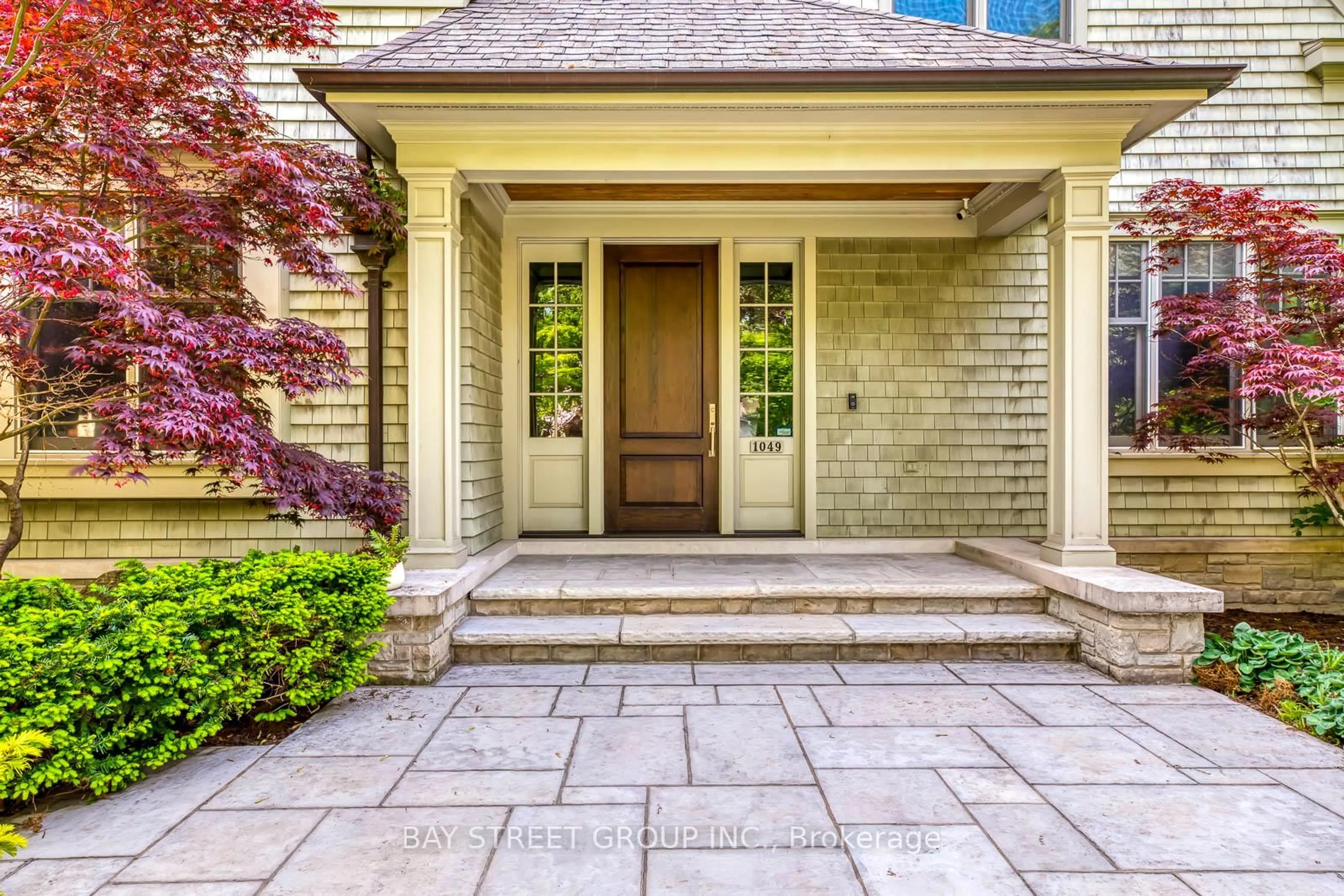 Unknown for 1049 Cedar Grove Blvd, Oakville Ontario L6J 2C2