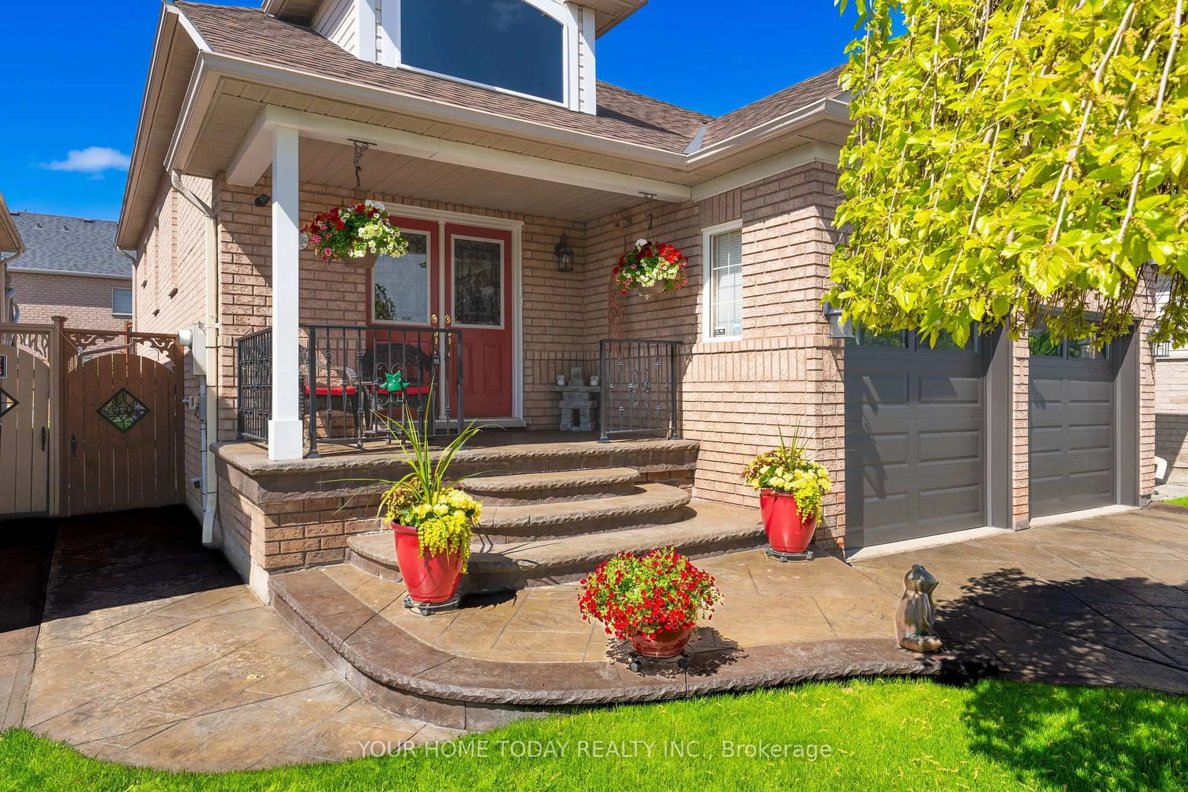 Unknown for 208 Van Scott Dr, Brampton Ontario L7A 1V9